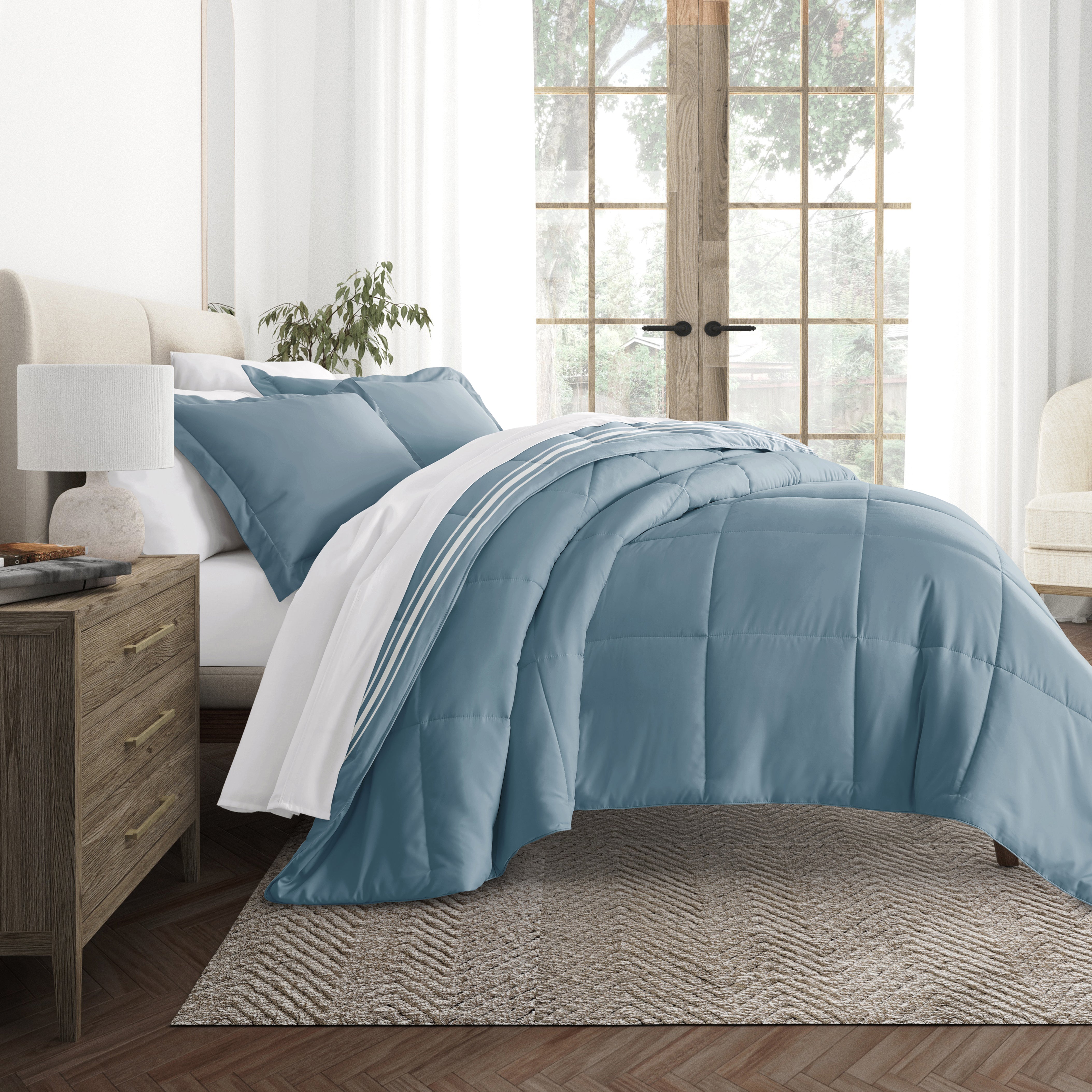 Soft Stripe Reversible Patterned Down-Alternative Comforter Set