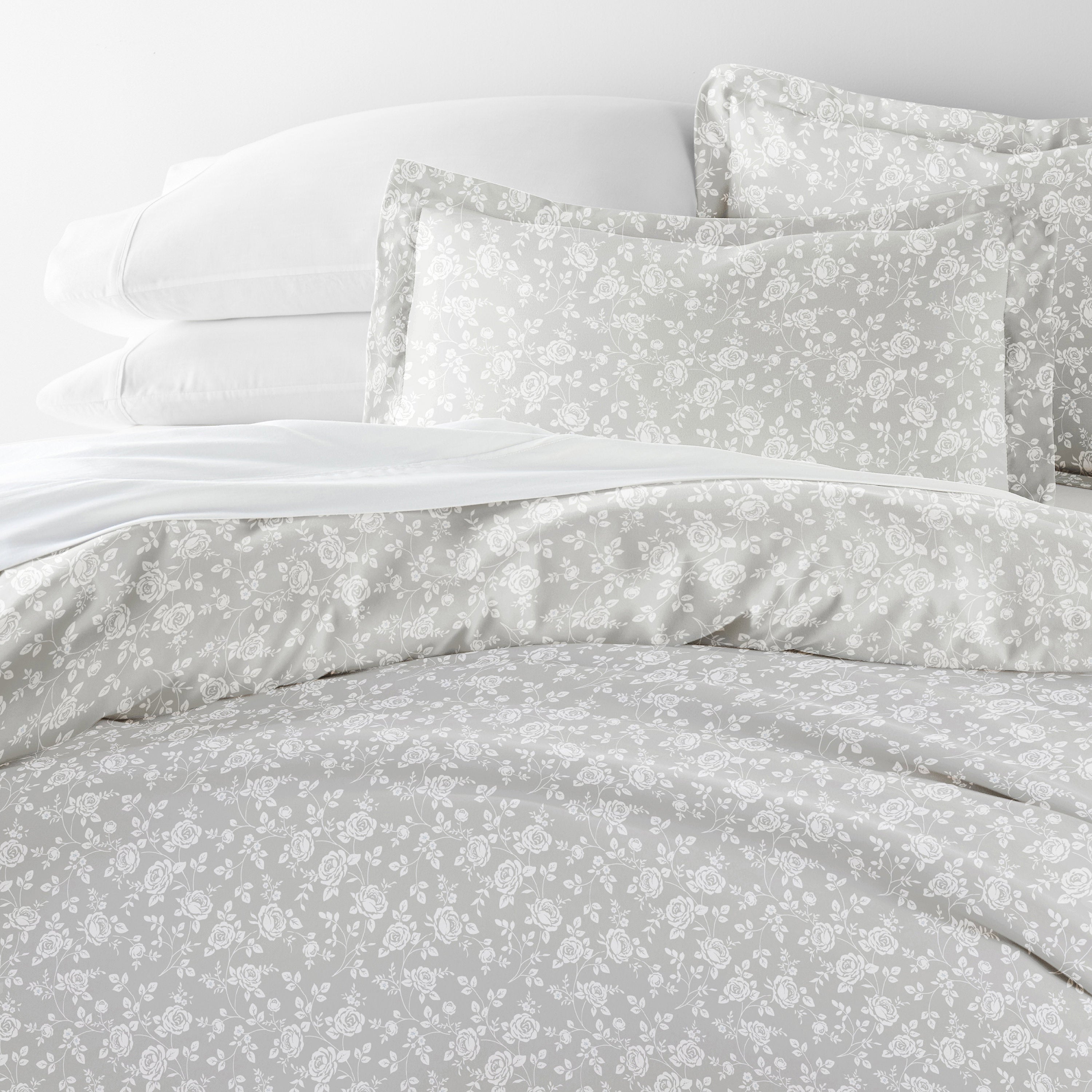 Rose Patterned Duvet Cover Set