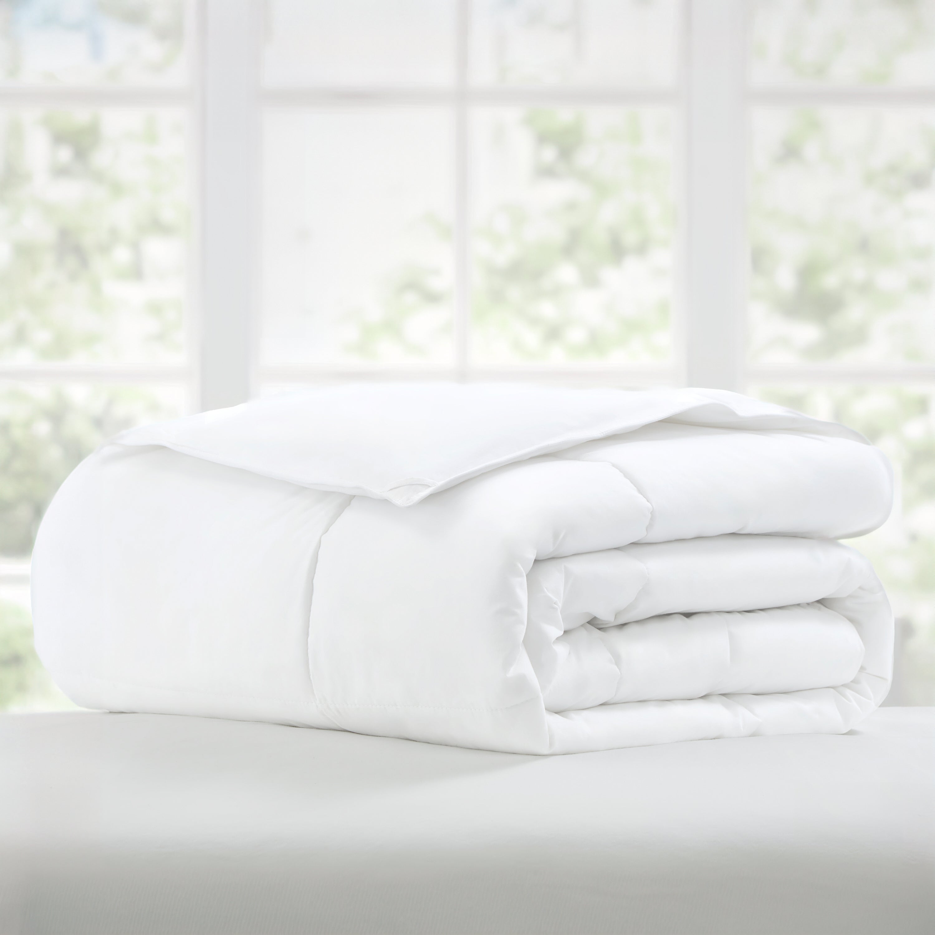100% Cotton Down Alternative Comforter