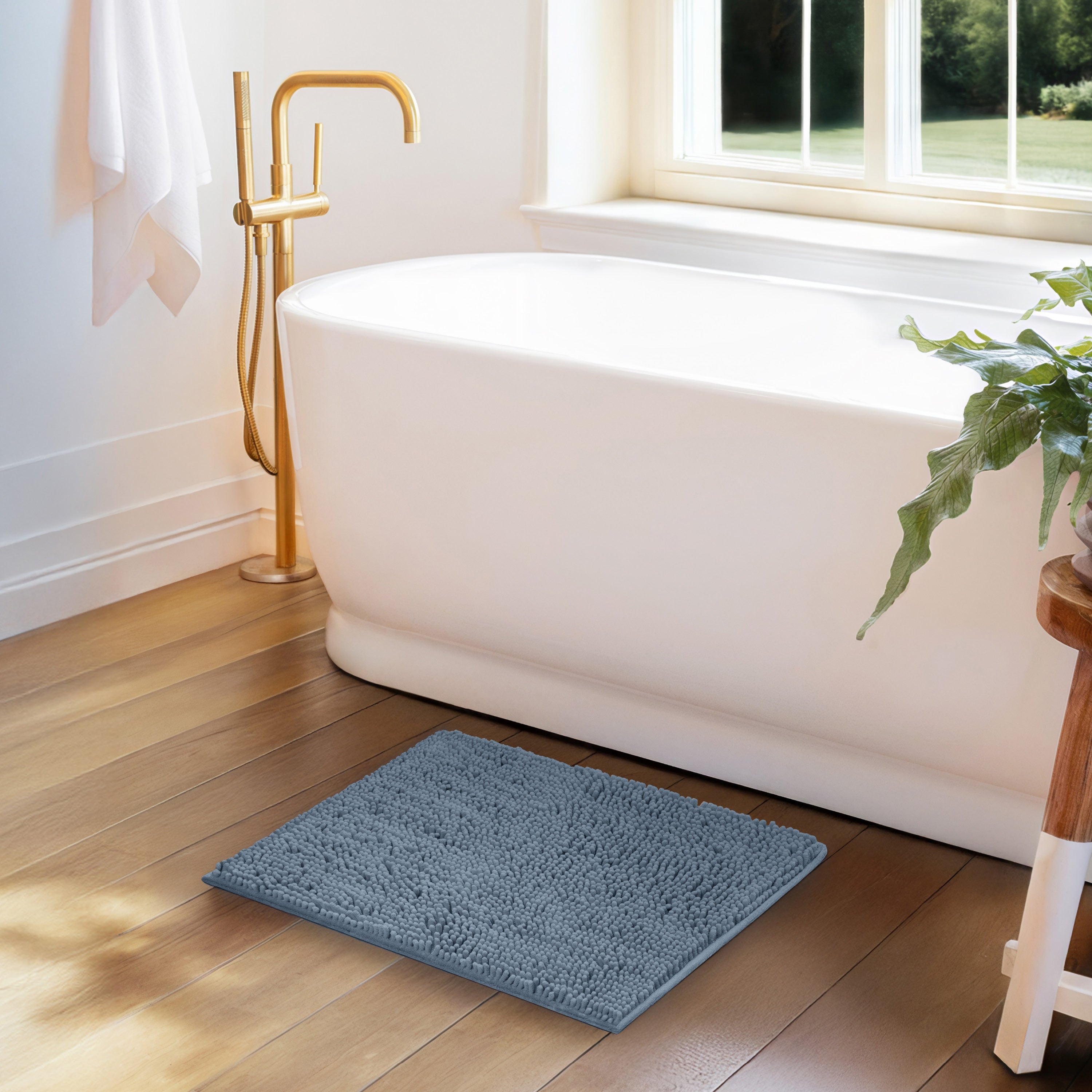 Ultra-Plush Bath Mat, Soft and Absorbent Chenille with Anti-Skid Rubber Backing