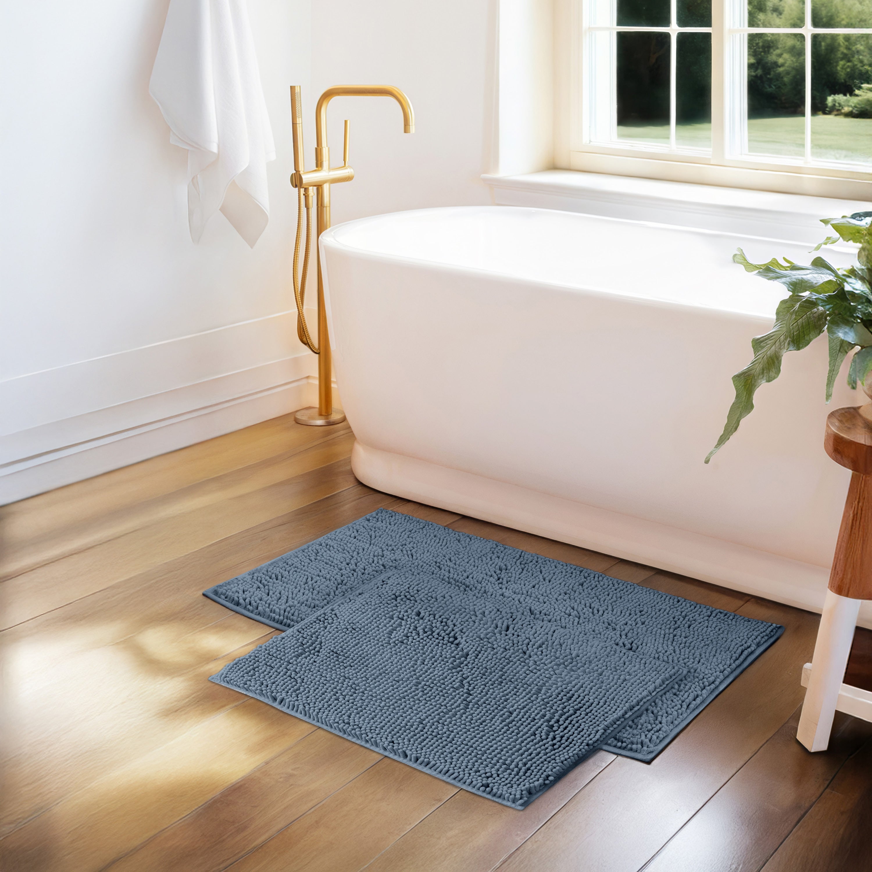 Ultra-Plush Bath Mat, Soft and Absorbent Chenille with Anti-Skid Rubber Backing