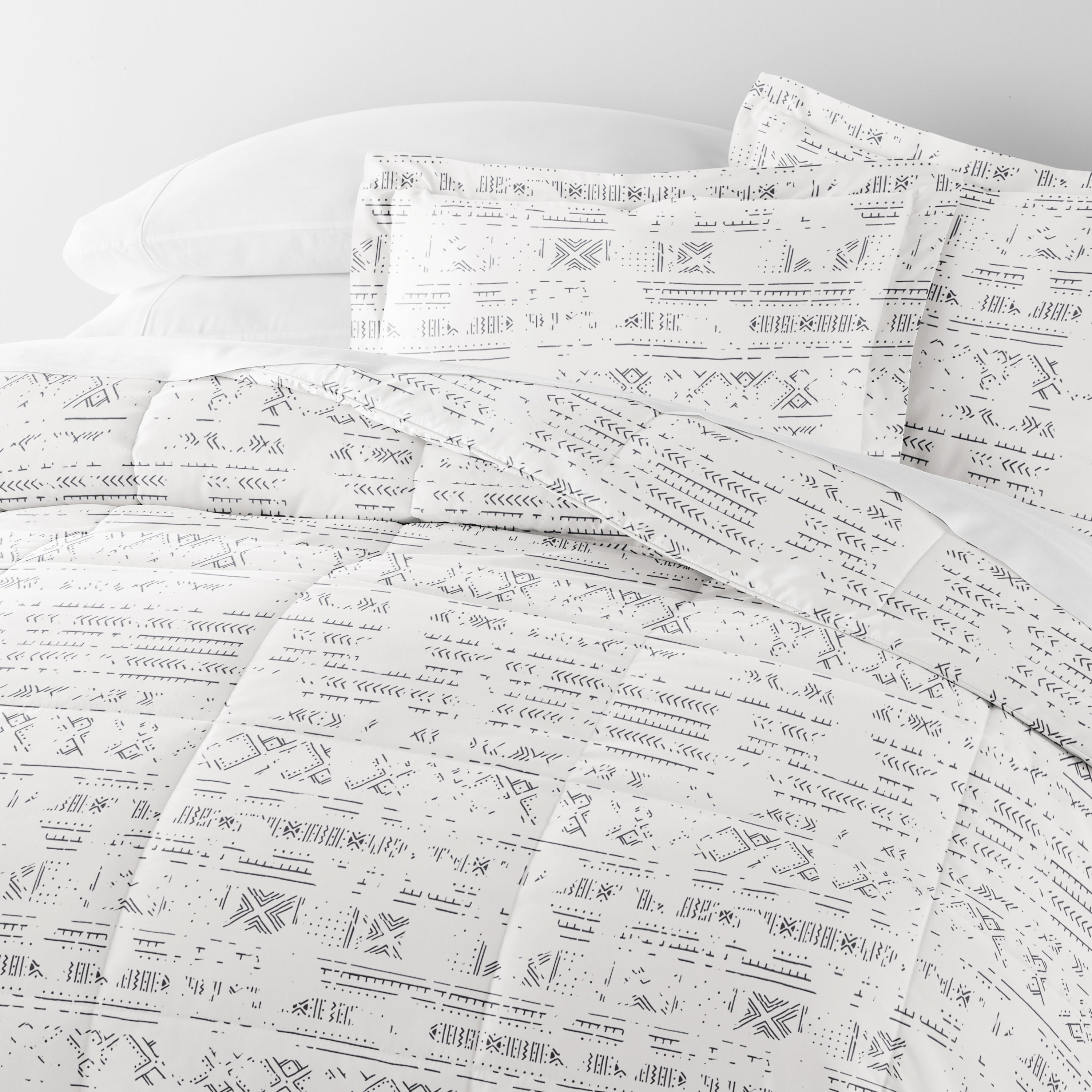 Distressed Field Patterned Down-Alternative Comforter Set