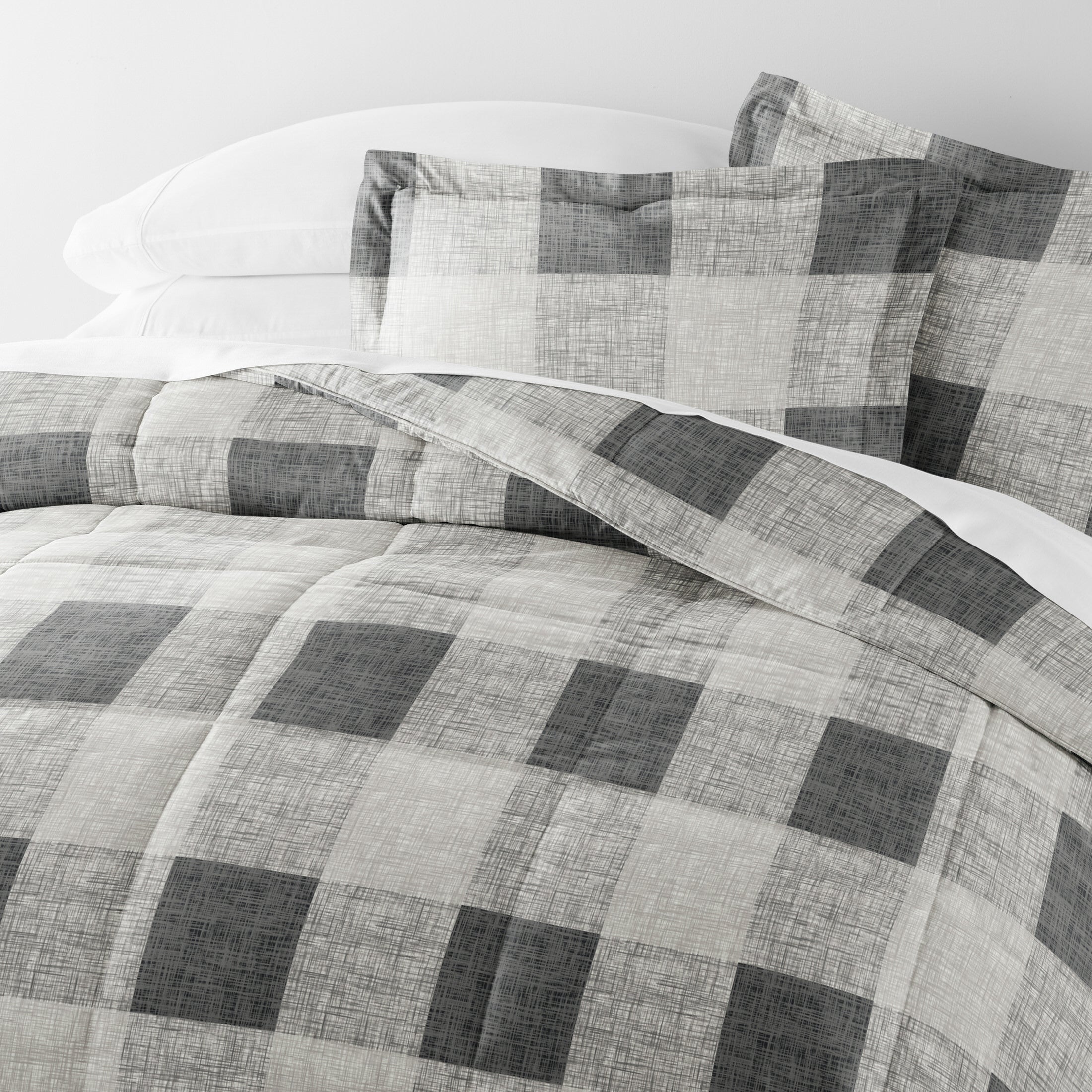 Gingham Patterned Down-Alternative Comforter Set