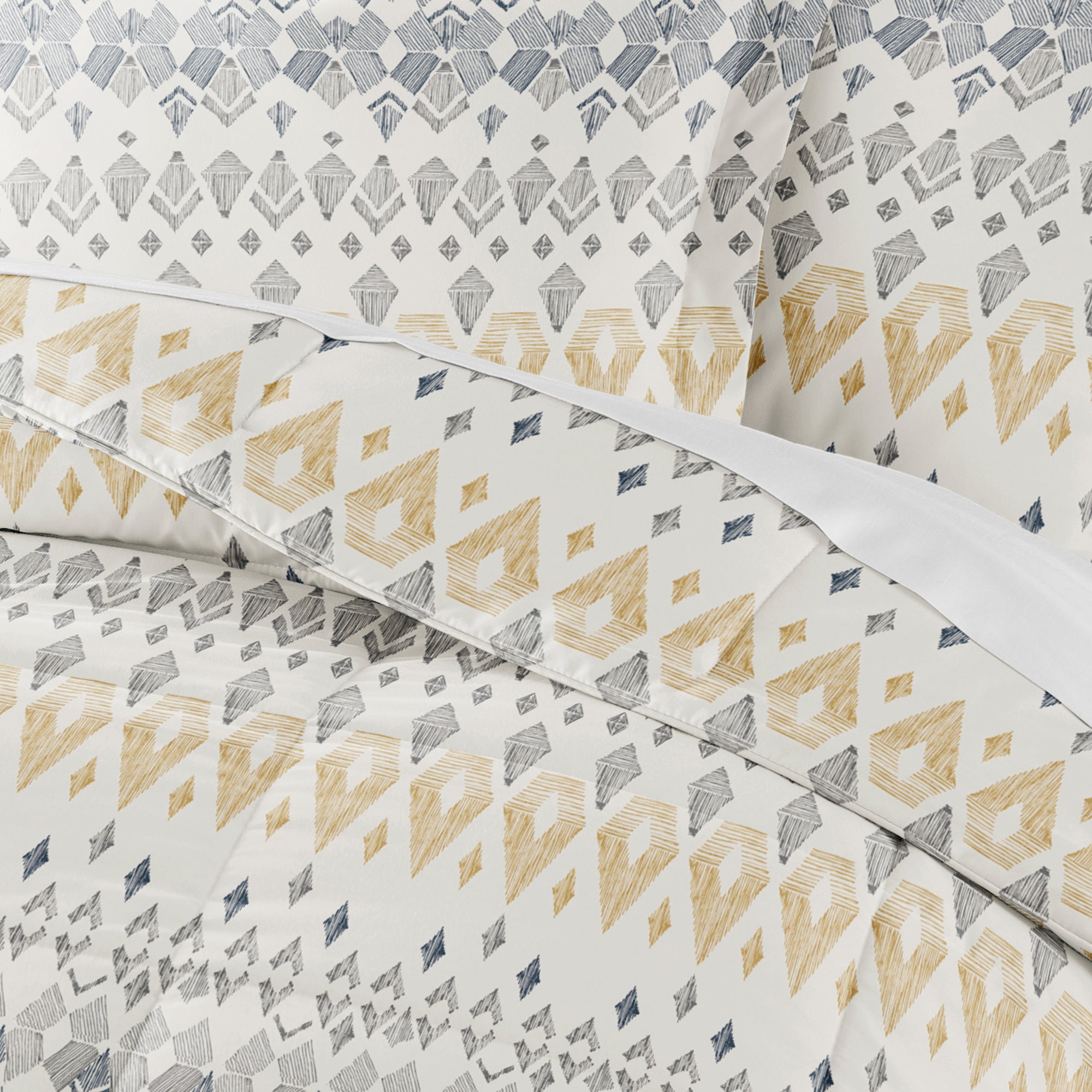 Mayan Stamp Patterned Down-Alternative Comforter Set