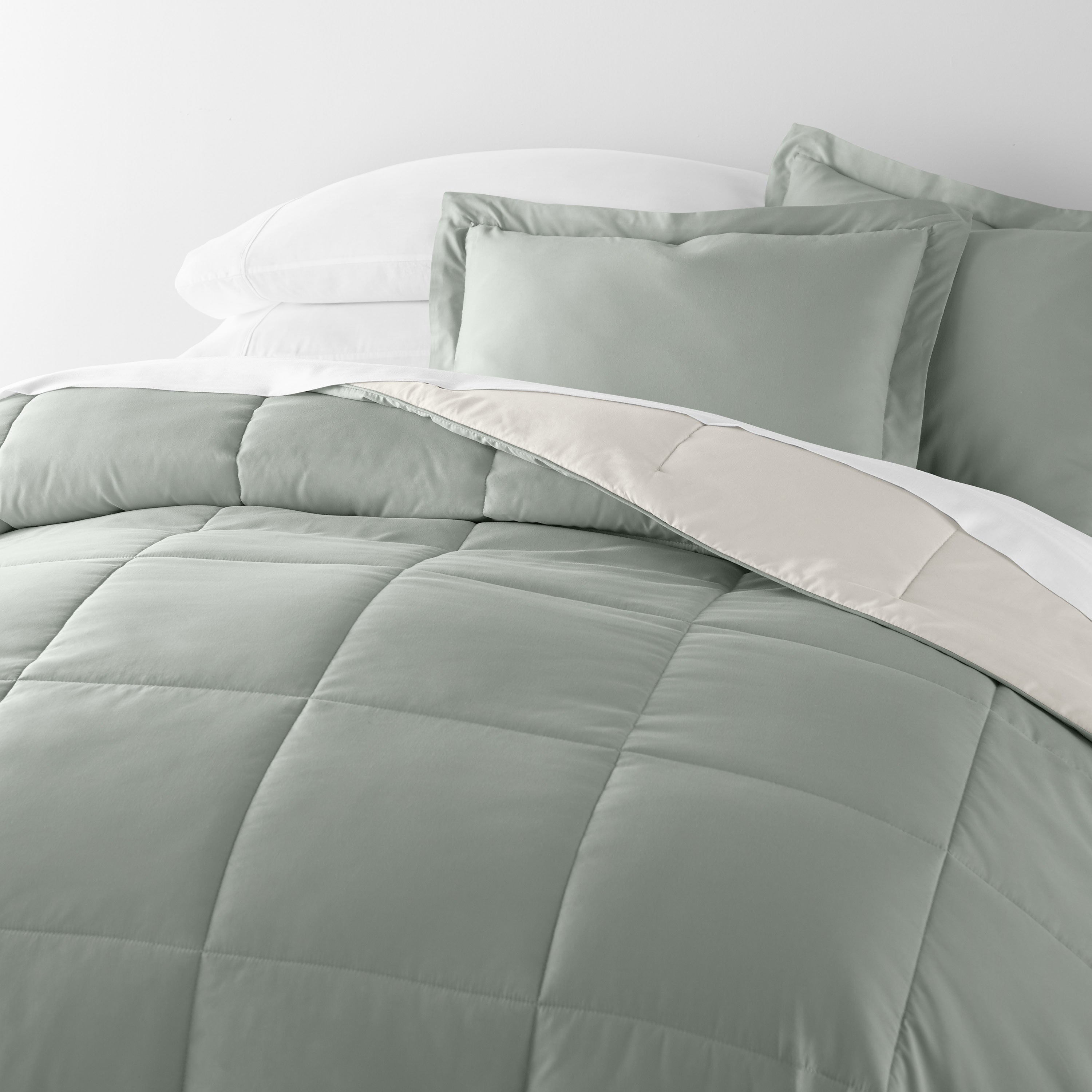 Lightweight All Season Reversible Down-Alternative Comforter Set