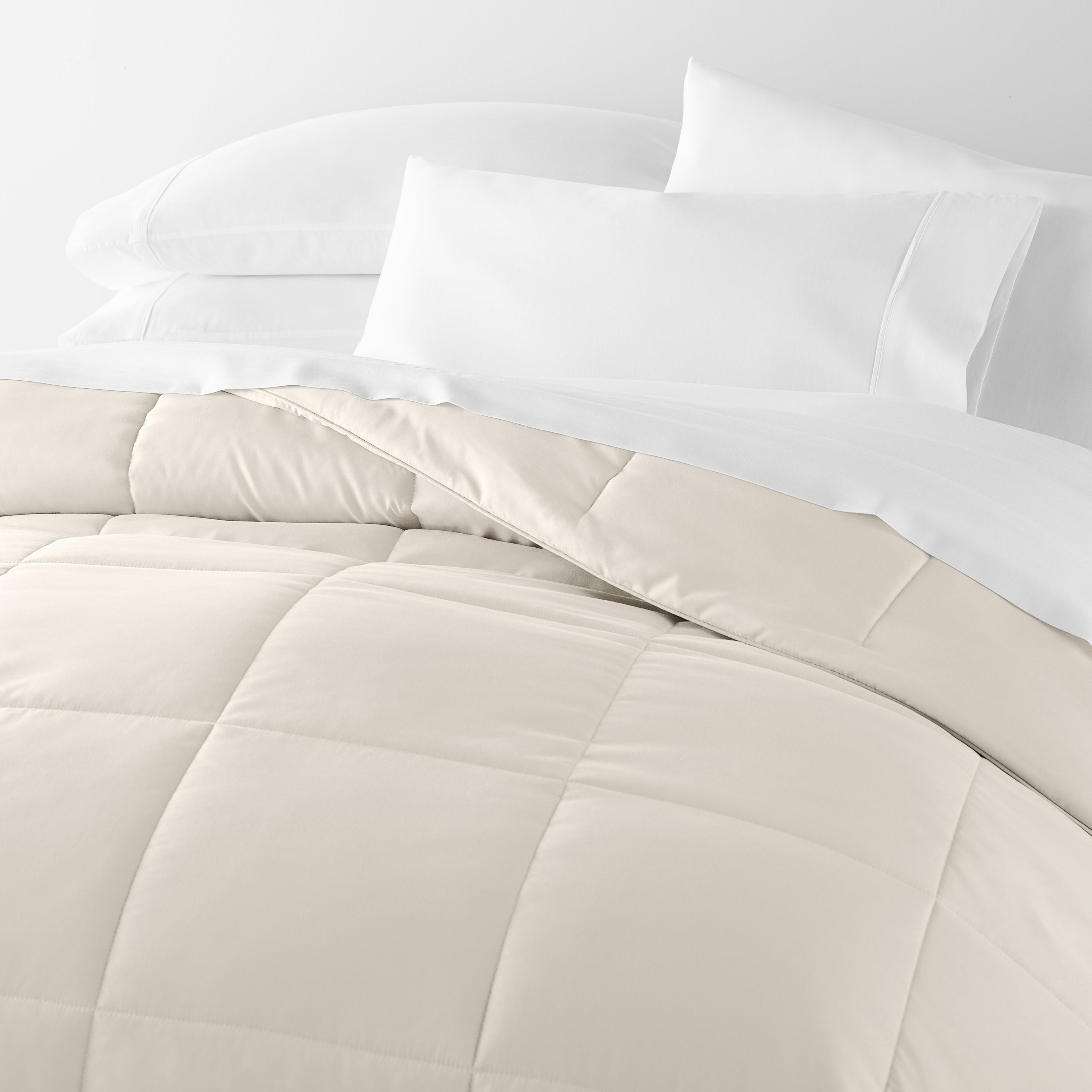 Lightweight All Season Down-Alternative Comforter