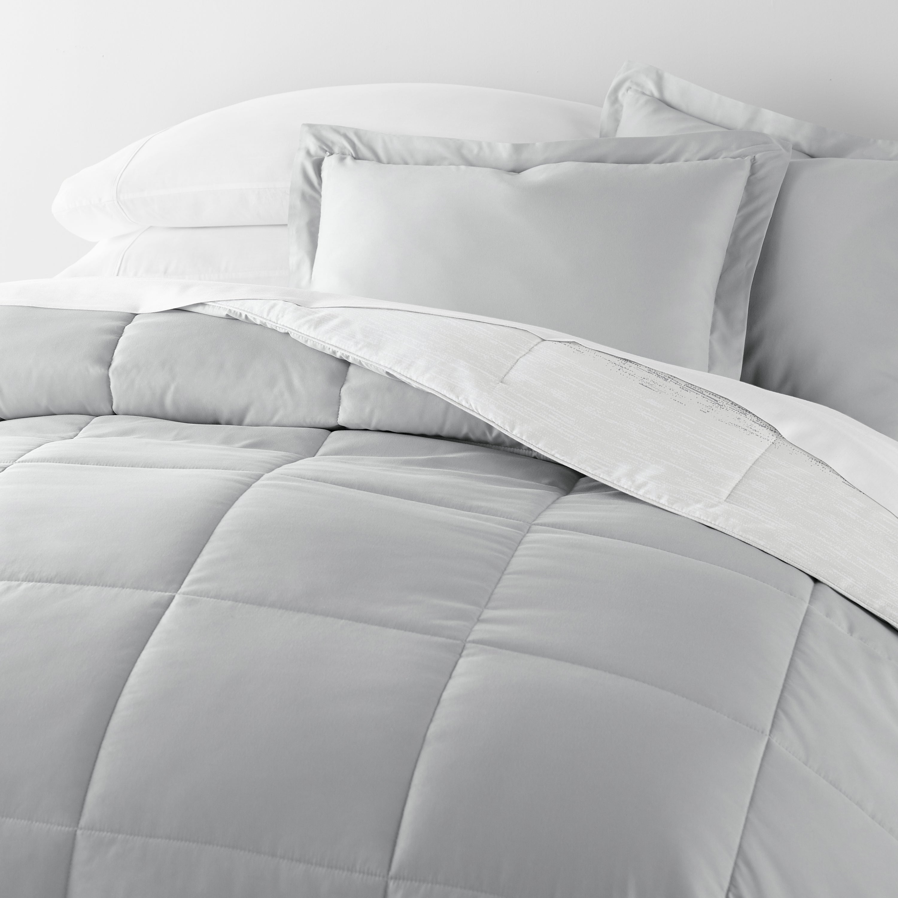 Ombre Reversible Patterned Down-Alternative Comforter Set