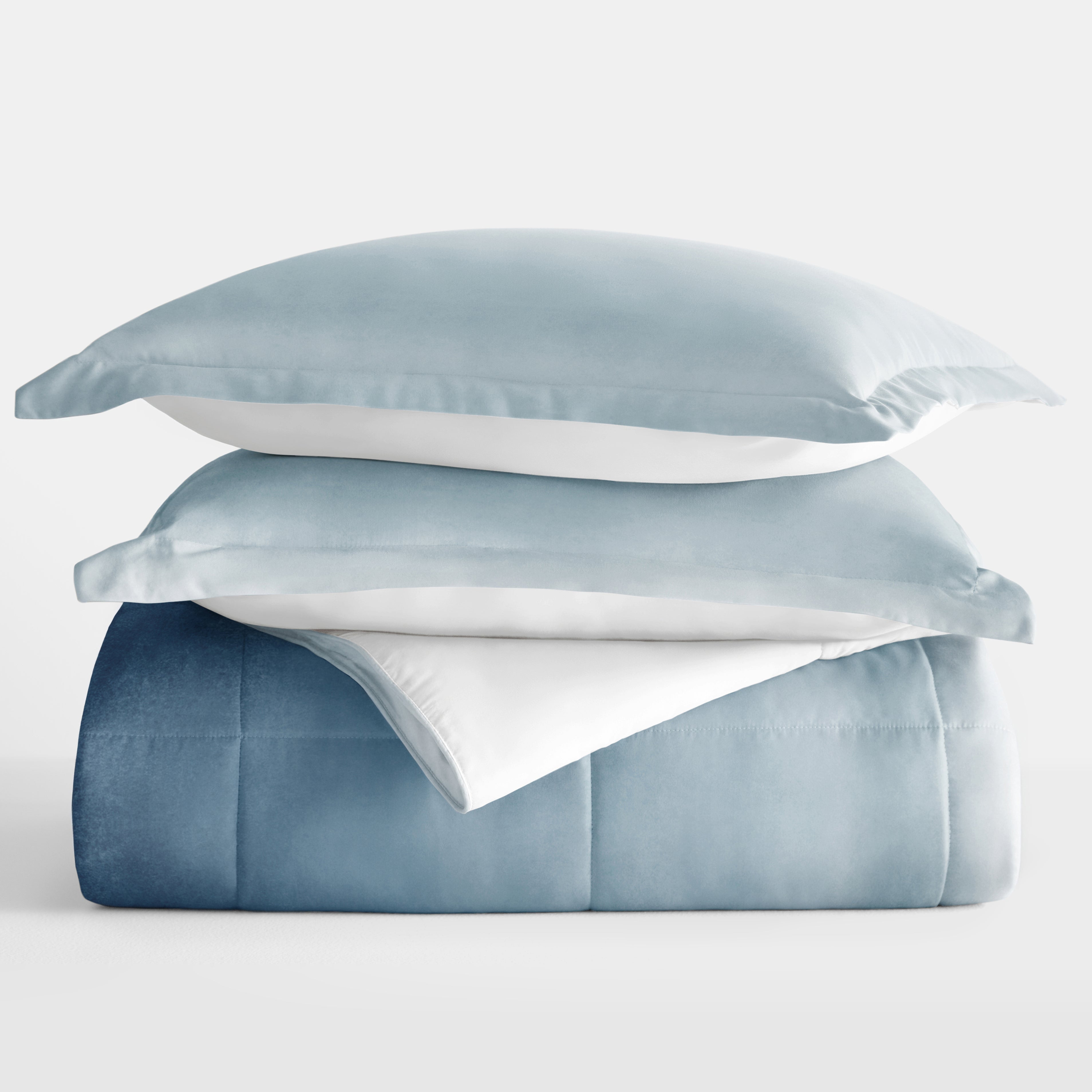 Ocean Waves Reversible Patterned Down-Alternative Comforter Set