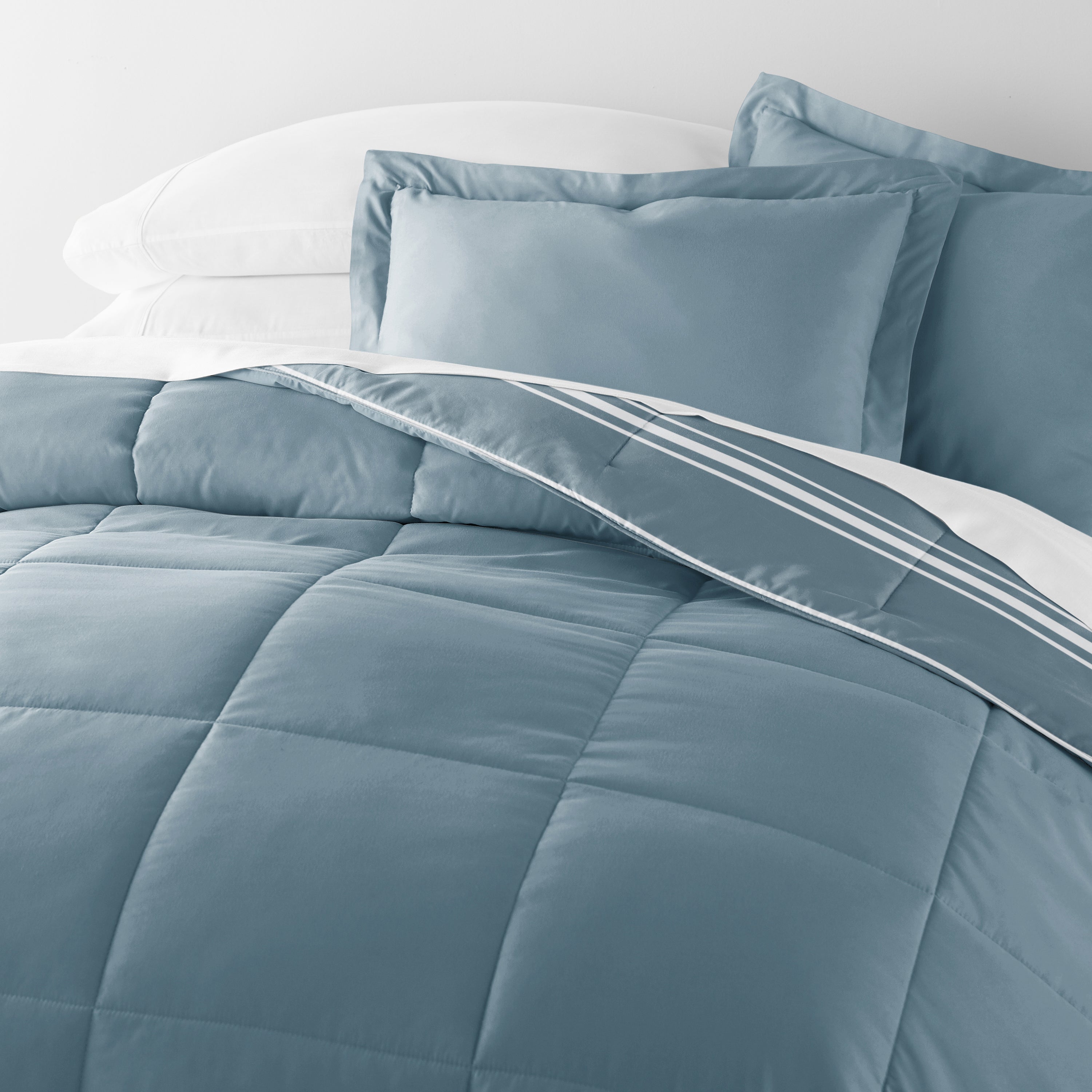 Soft Stripe Reversible Patterned Down-Alternative Comforter Set