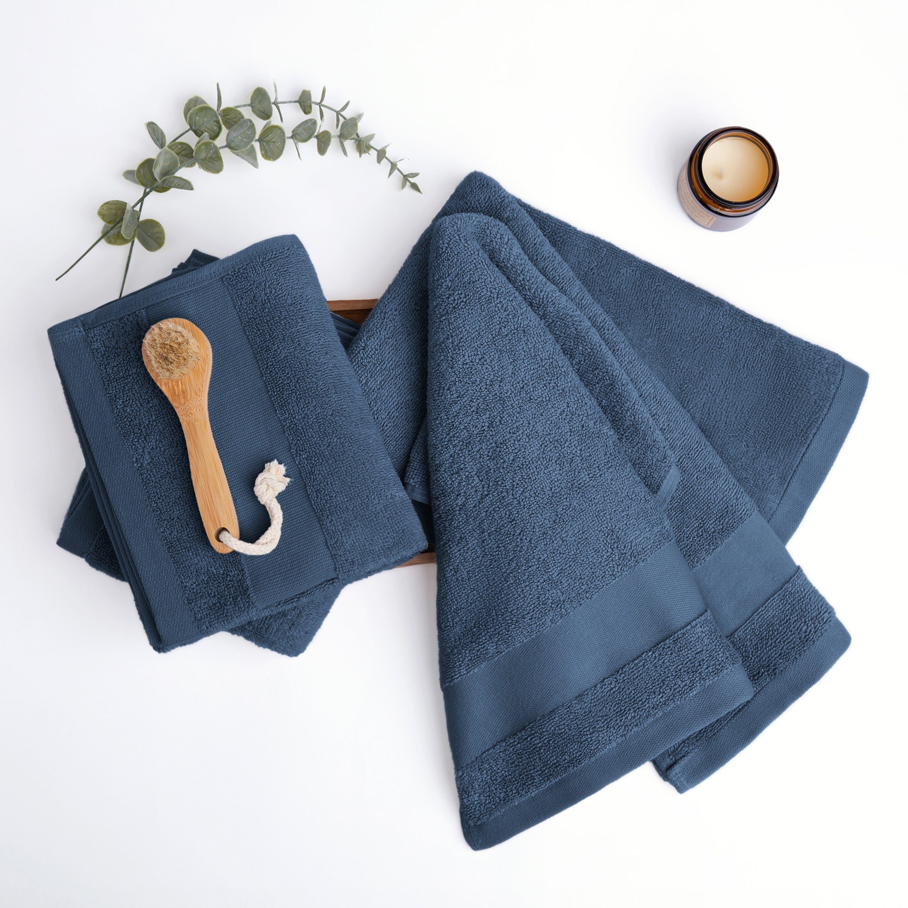 4-Pack 100% Cotton Hotel-Quality Hand Towels