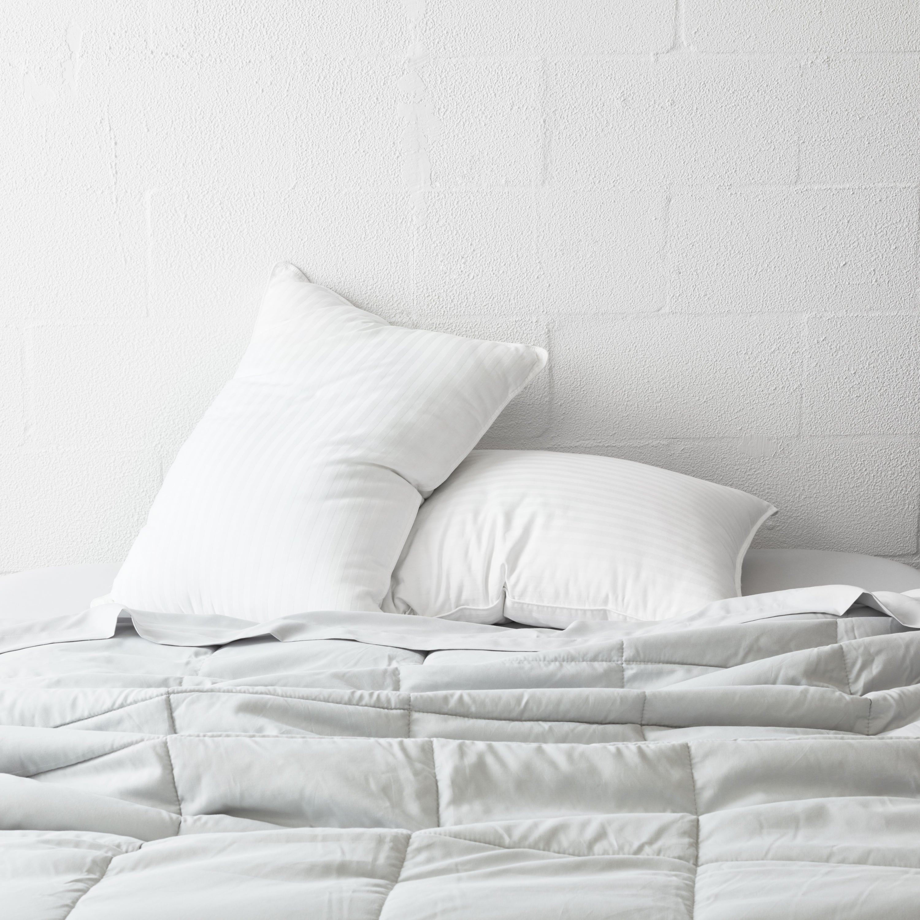 Plush Cooling Gel-Infused Pillow Set