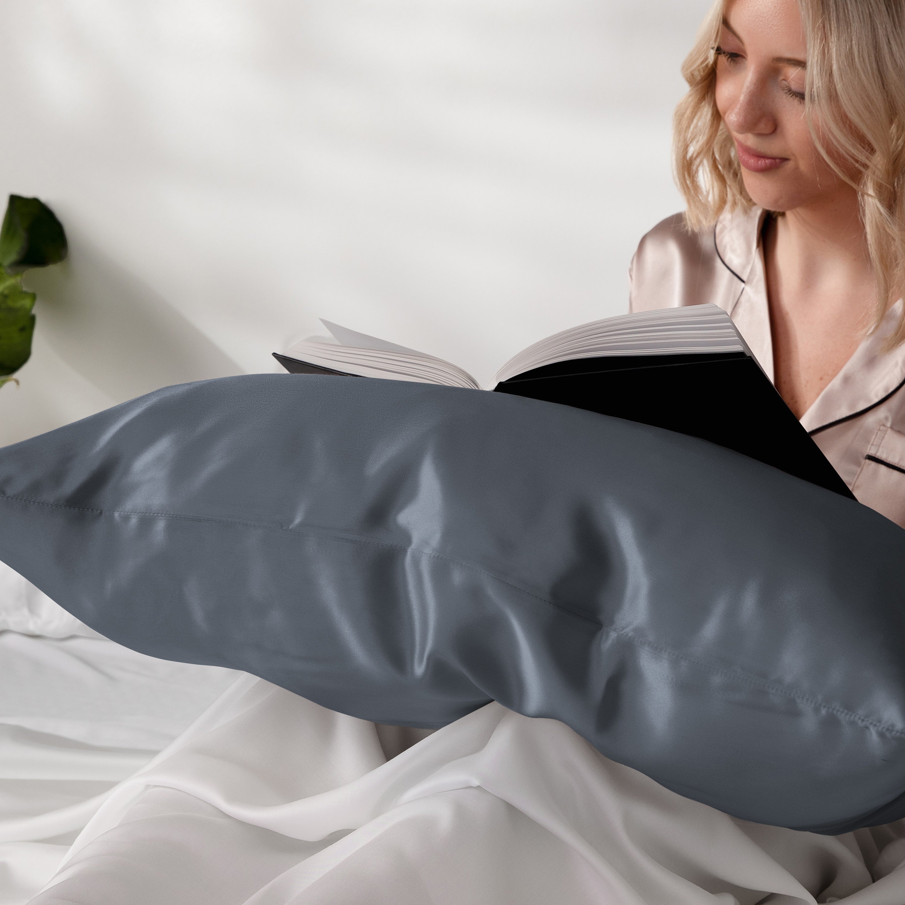 100% Mulberry Silk Pillowcase