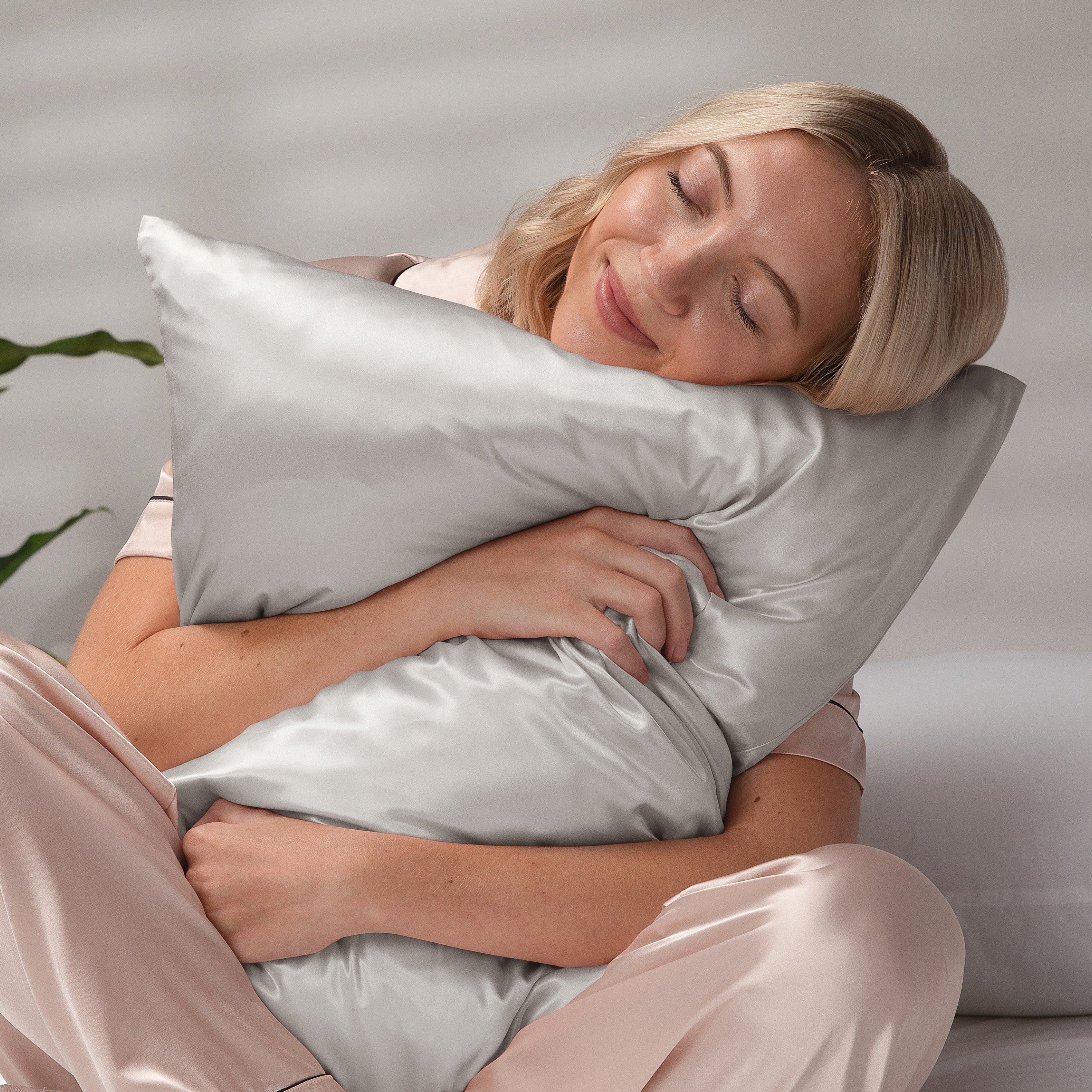 100% Mulberry Silk Pillowcase