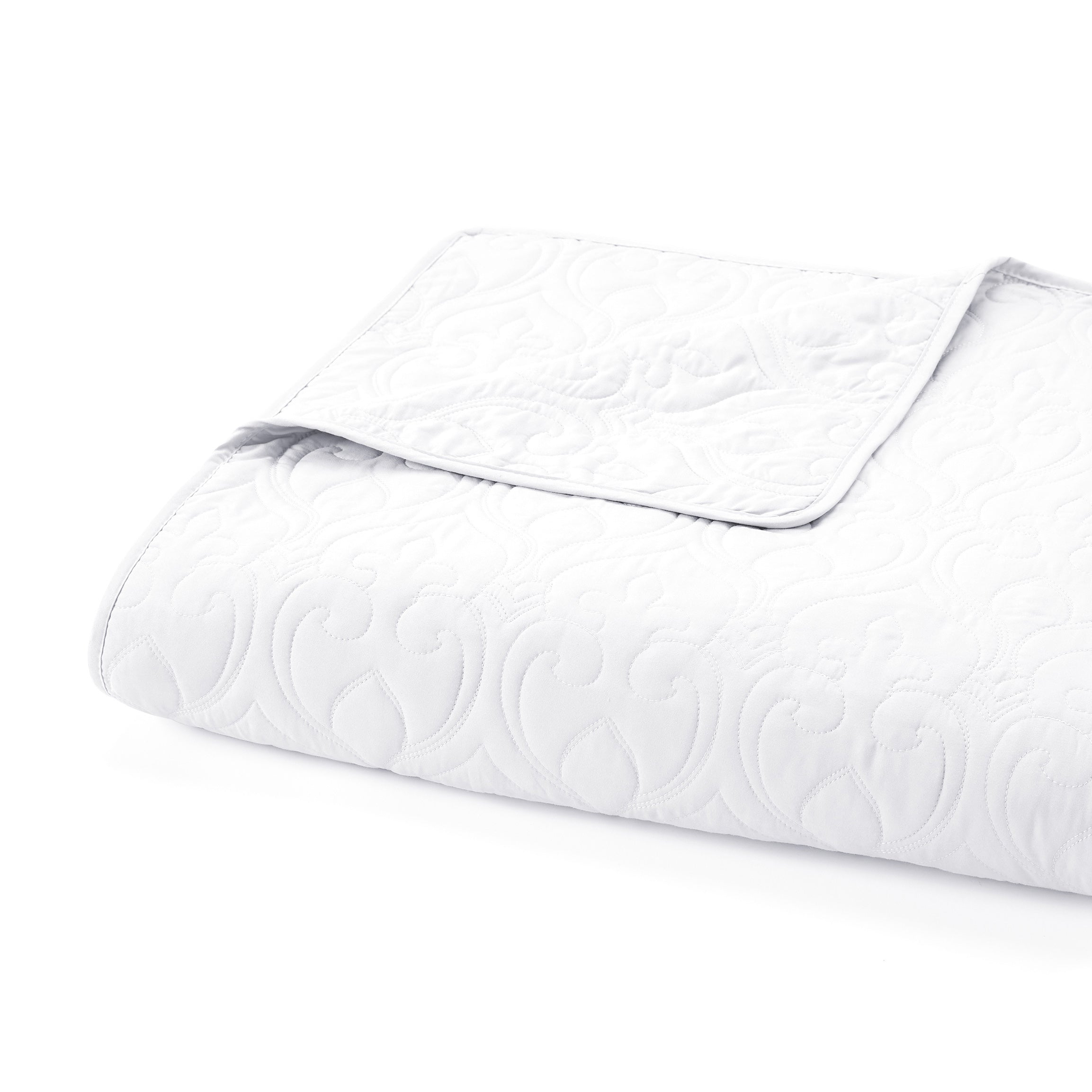 Lightweight Damask Quilted Coverlet Set