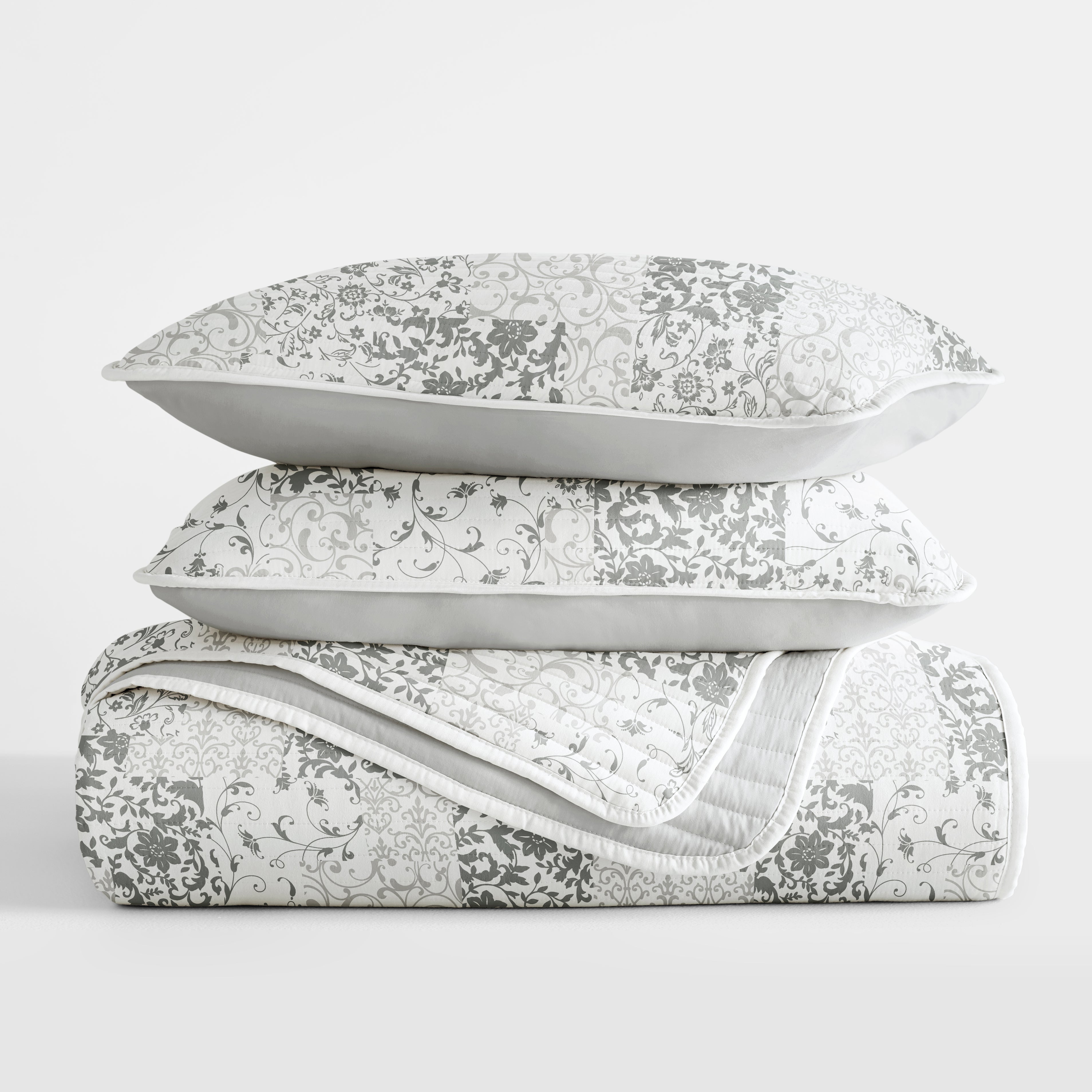 Patchwork Patterned Reversible Quilted Coverlet Set