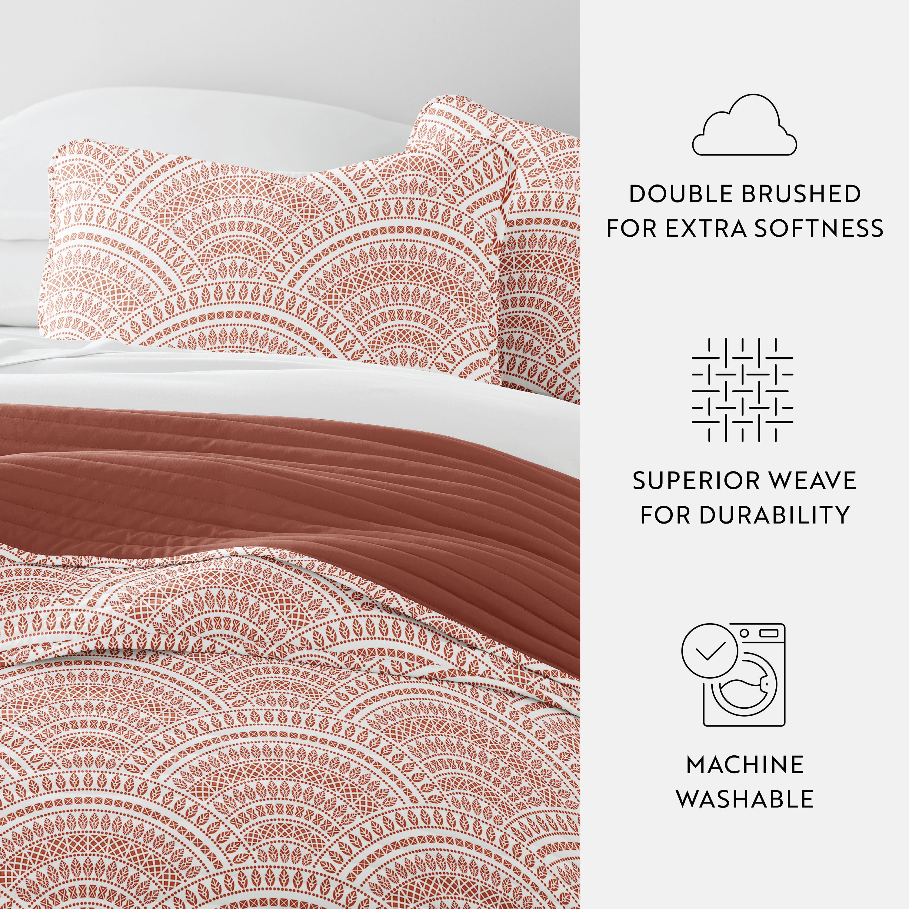 Scalloped Patterned Reversible Quilted Coverlet Set