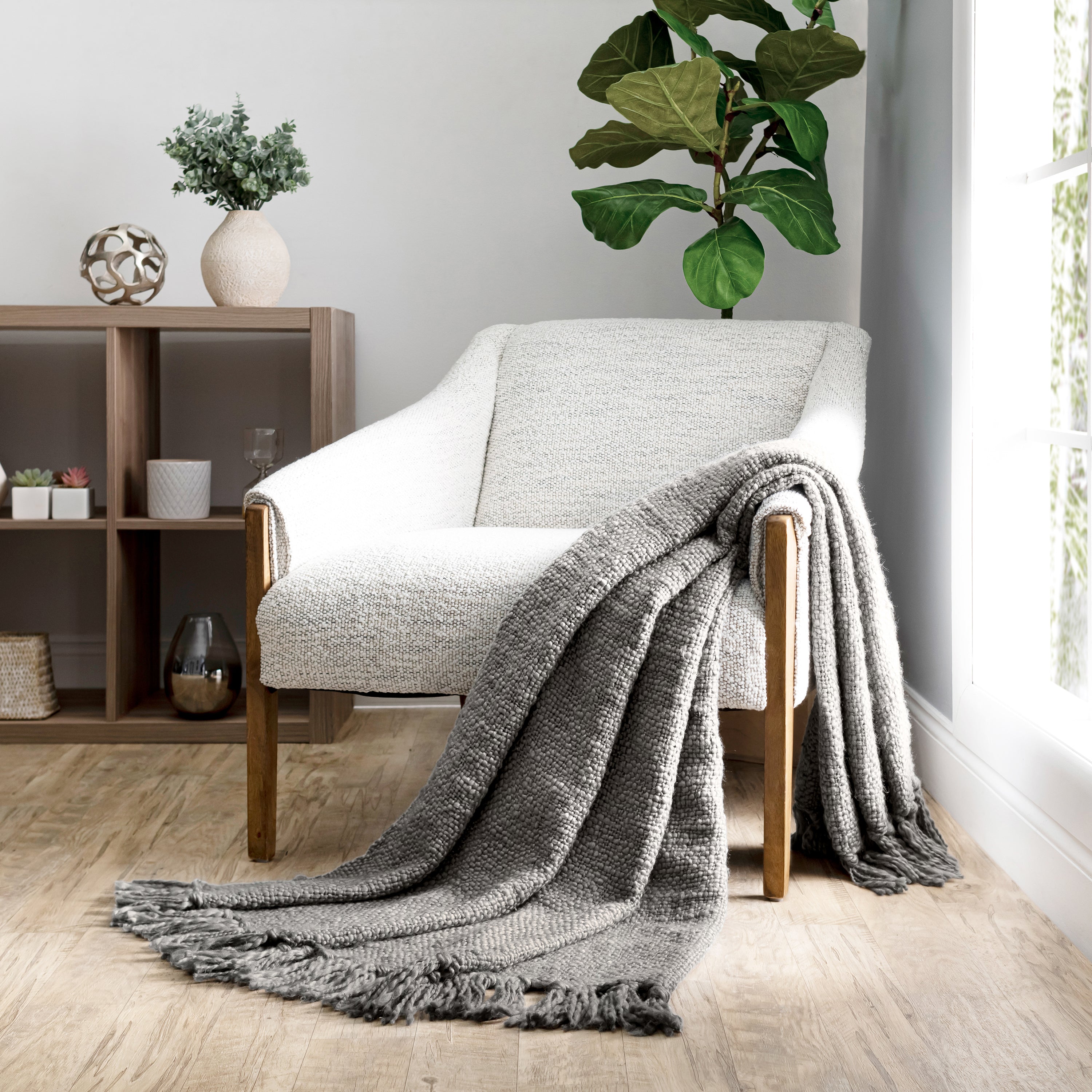 Slub-Yarn Basketweave Throw Blanket with Fringed Edges