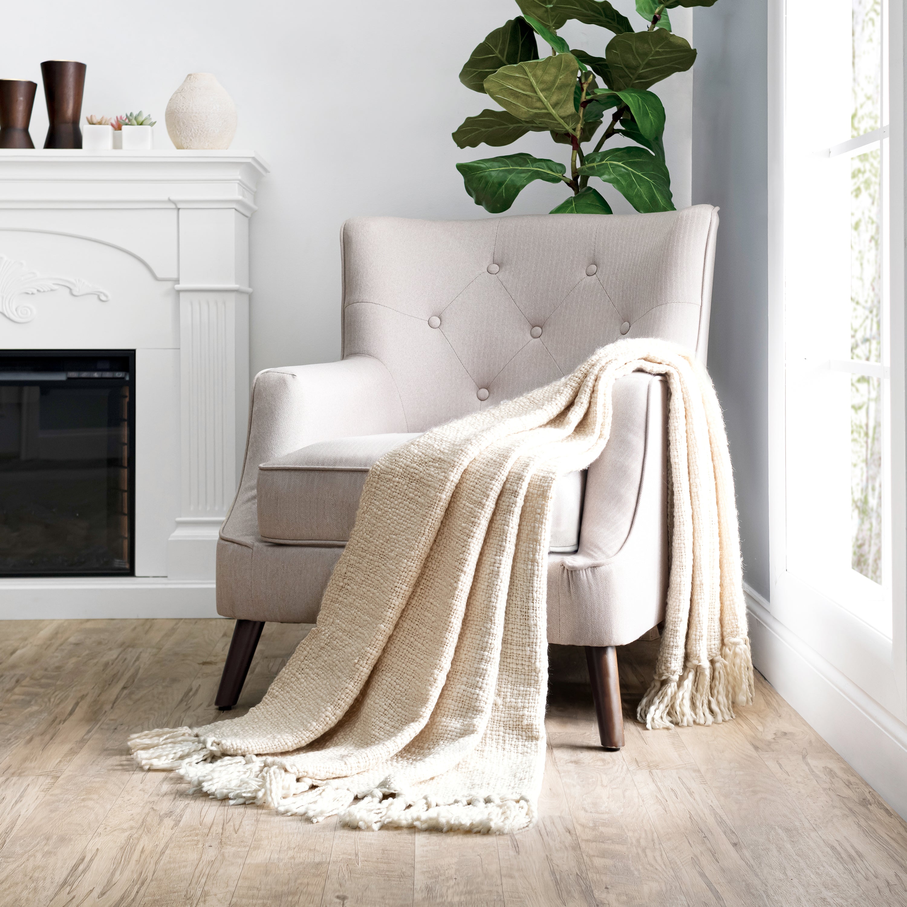 Slub-Yarn Basketweave Throw Blanket with Fringed Edges