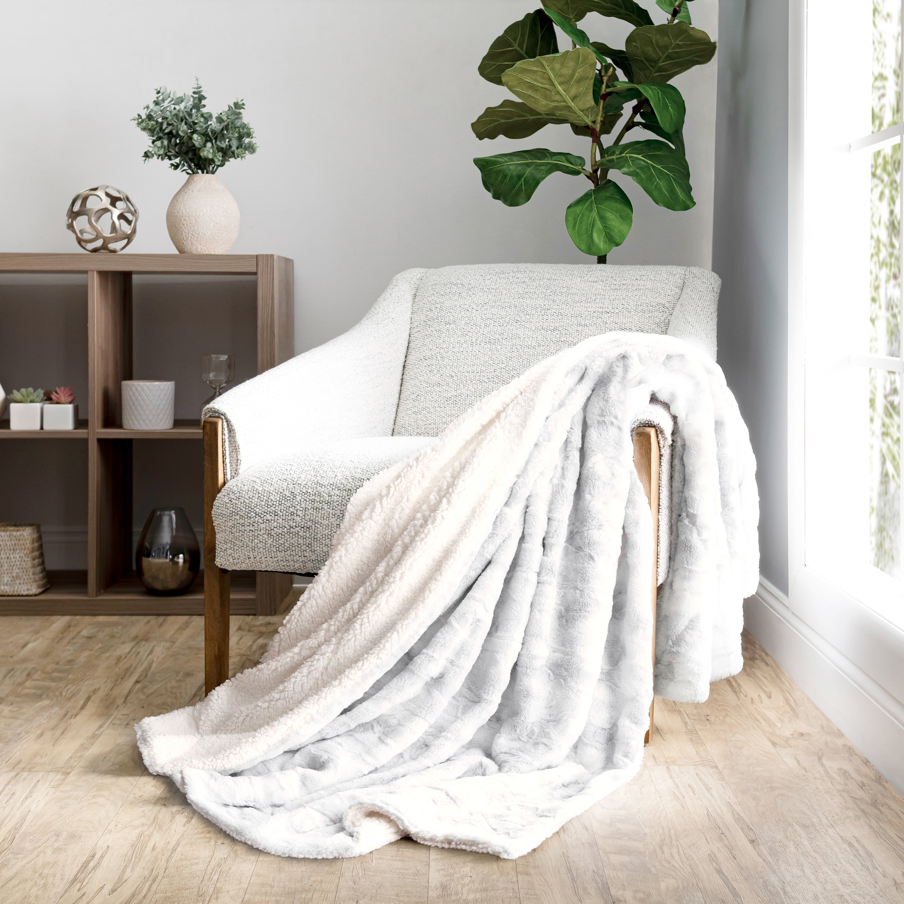 Faux Fur Light Gray Tie Dye Throw Blanket
