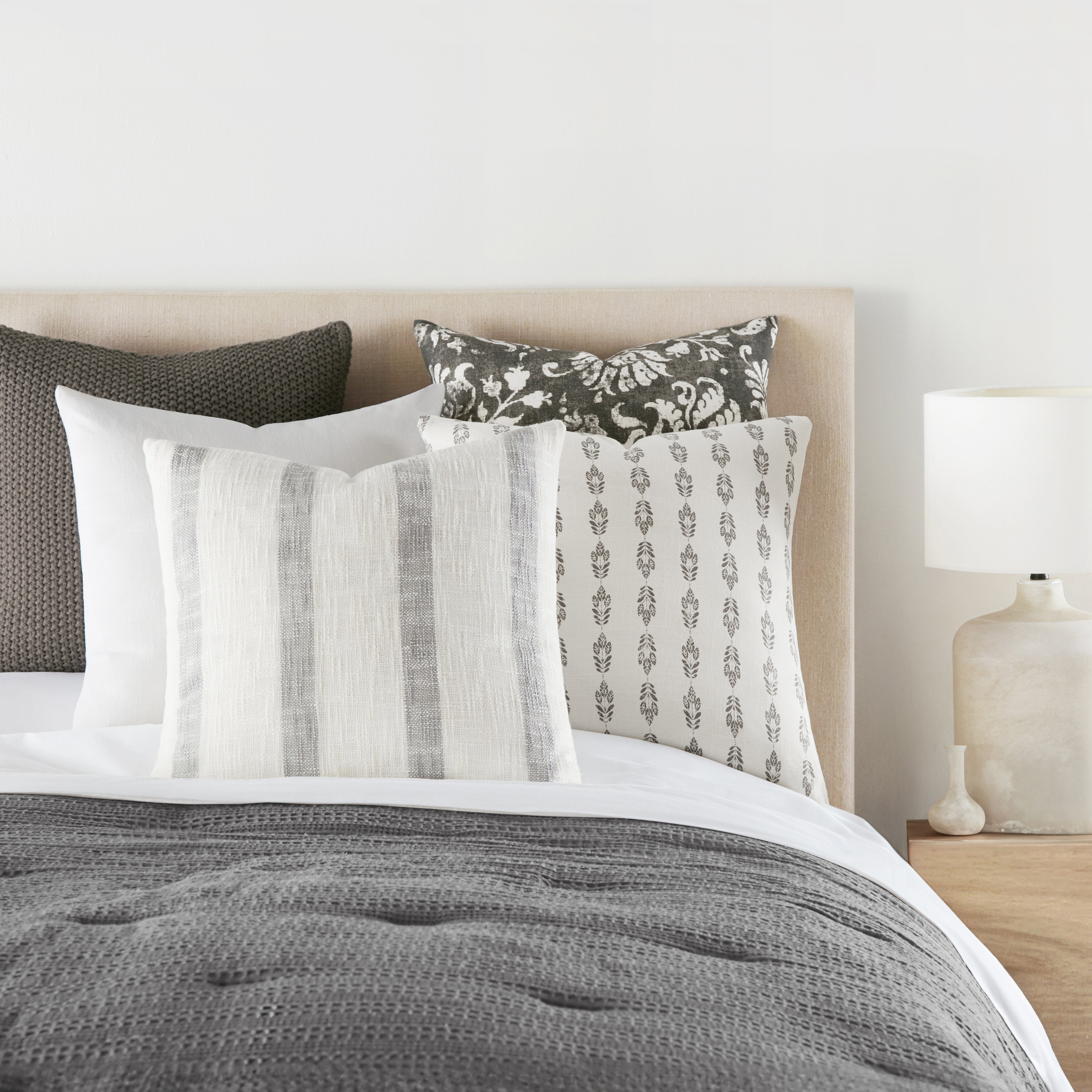 Distressed Floral Elegant Cotton Decor Throw Pillow Cover