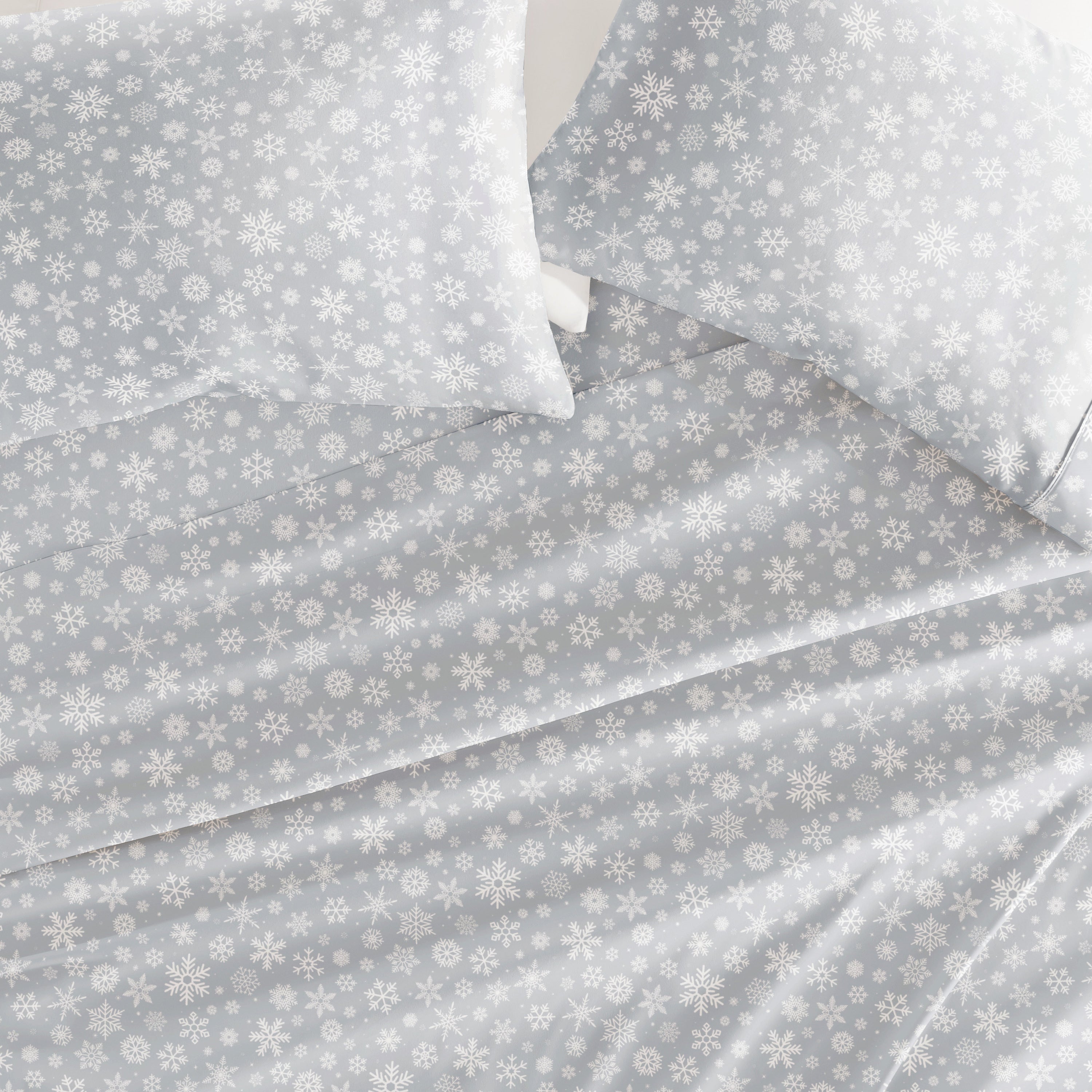 Let It Snow 4-Piece Patterned Sheet Set