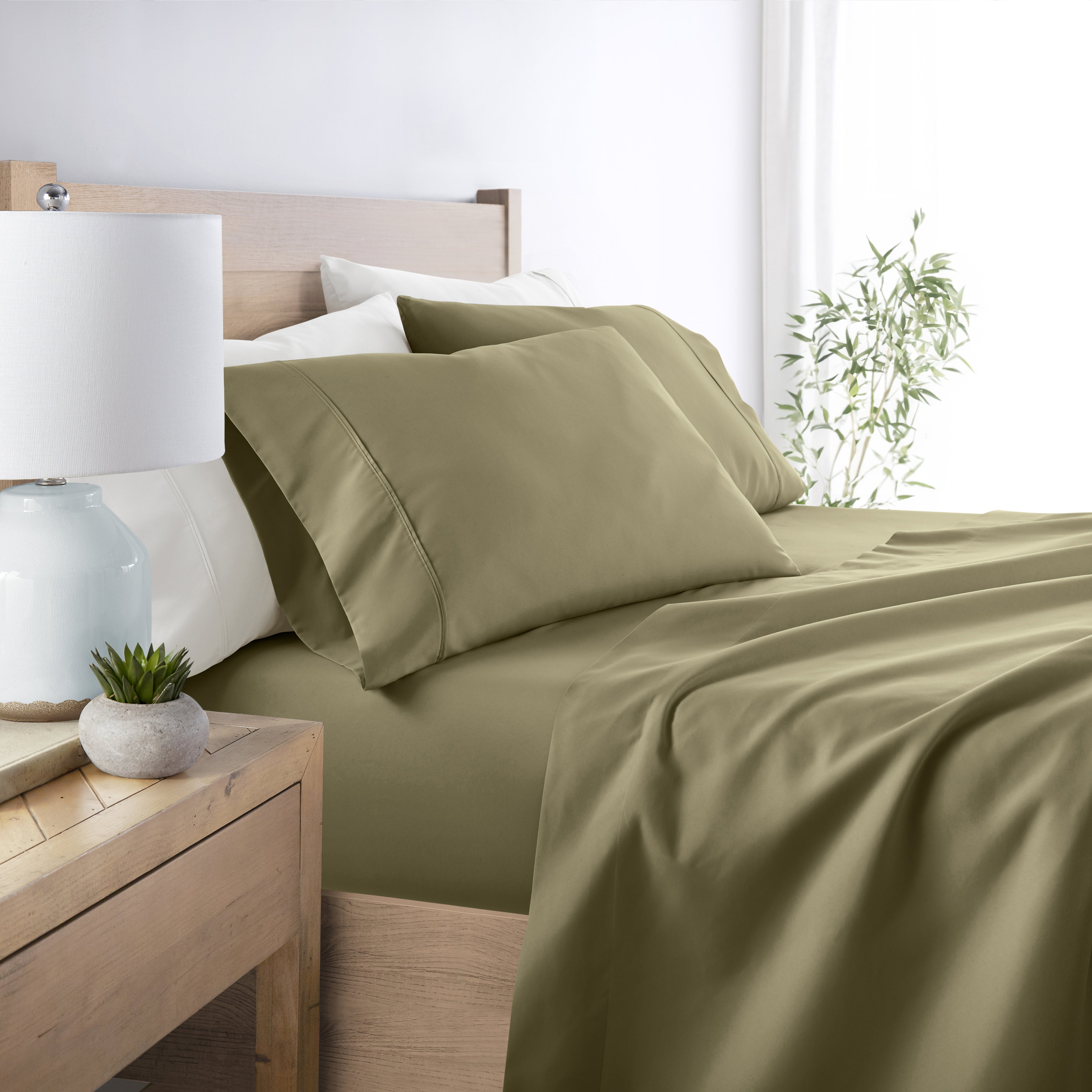 4-Piece Double Brushed Solid Sheet Set