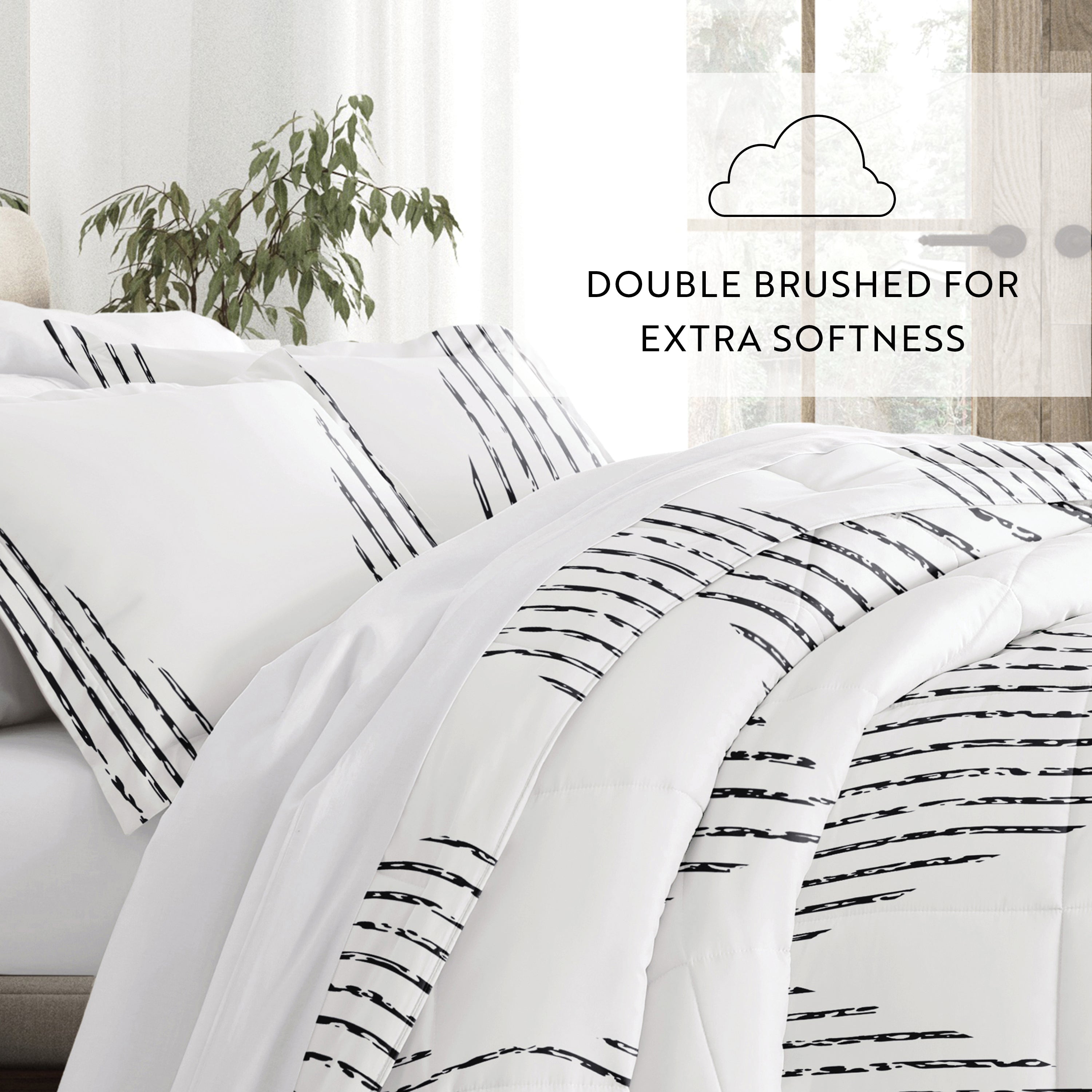 Diamond Stripe Patterned Down-Alternative Comforter Set