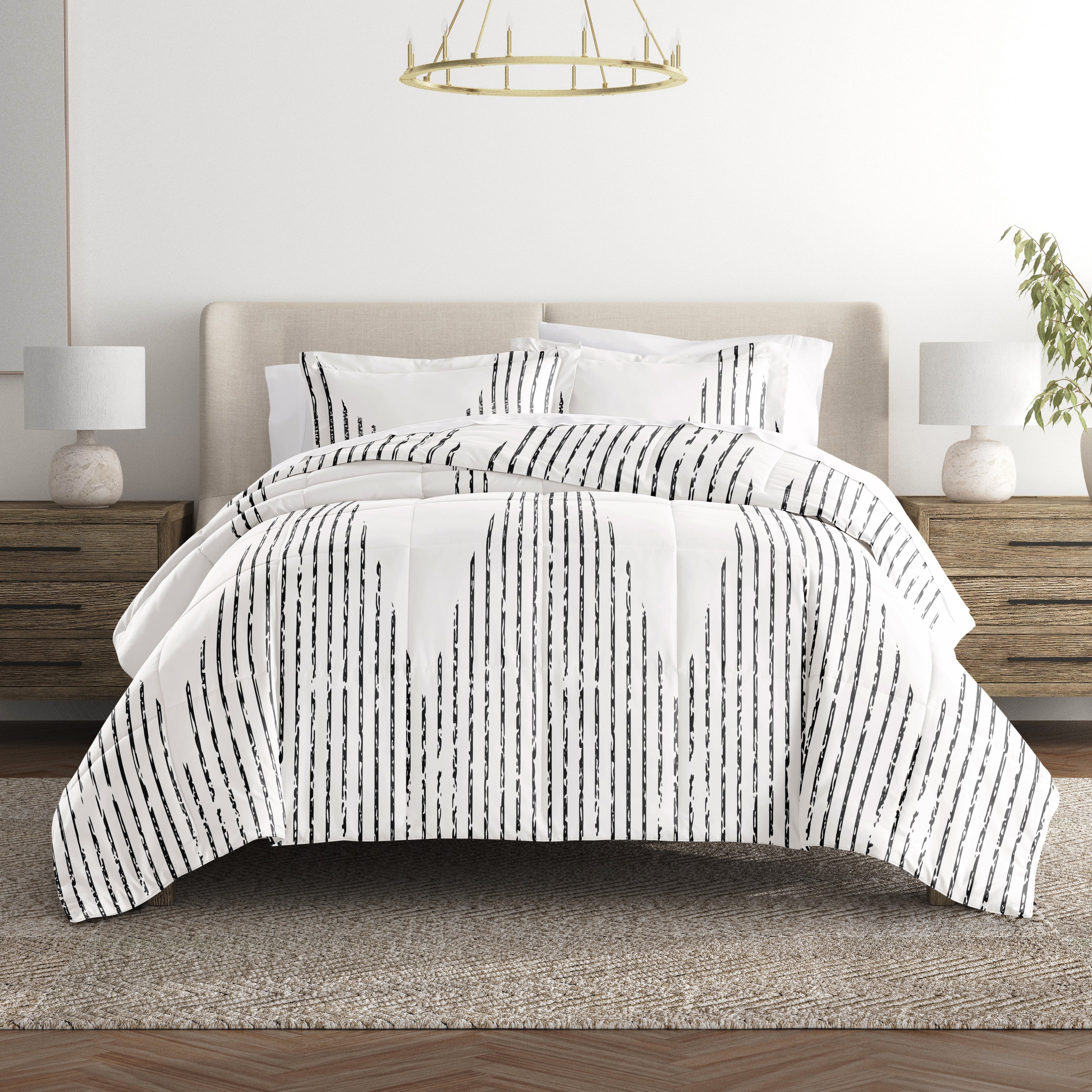 Diamond Stripe Patterned Down-Alternative Comforter Set