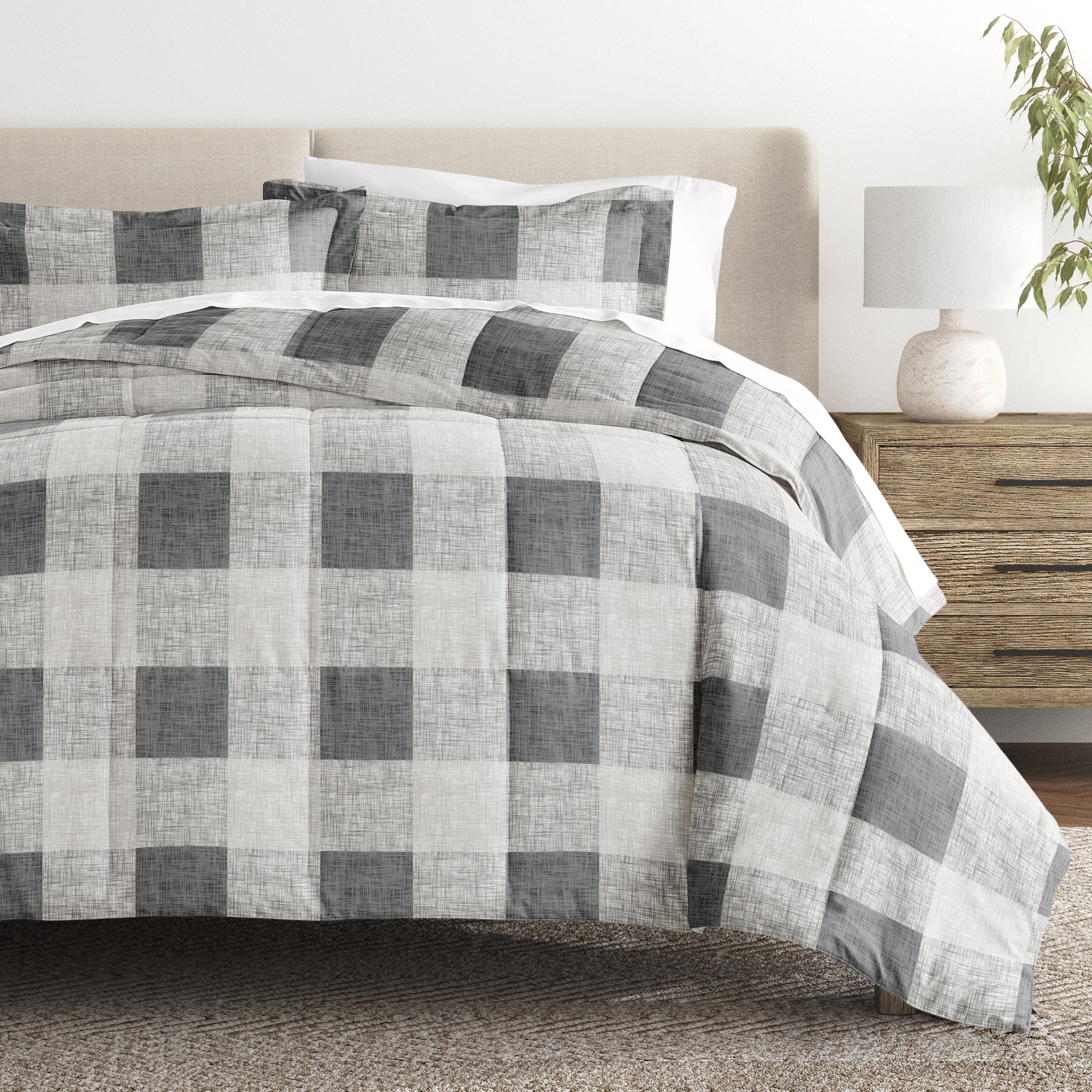 Gingham Patterned Down-Alternative Comforter Set