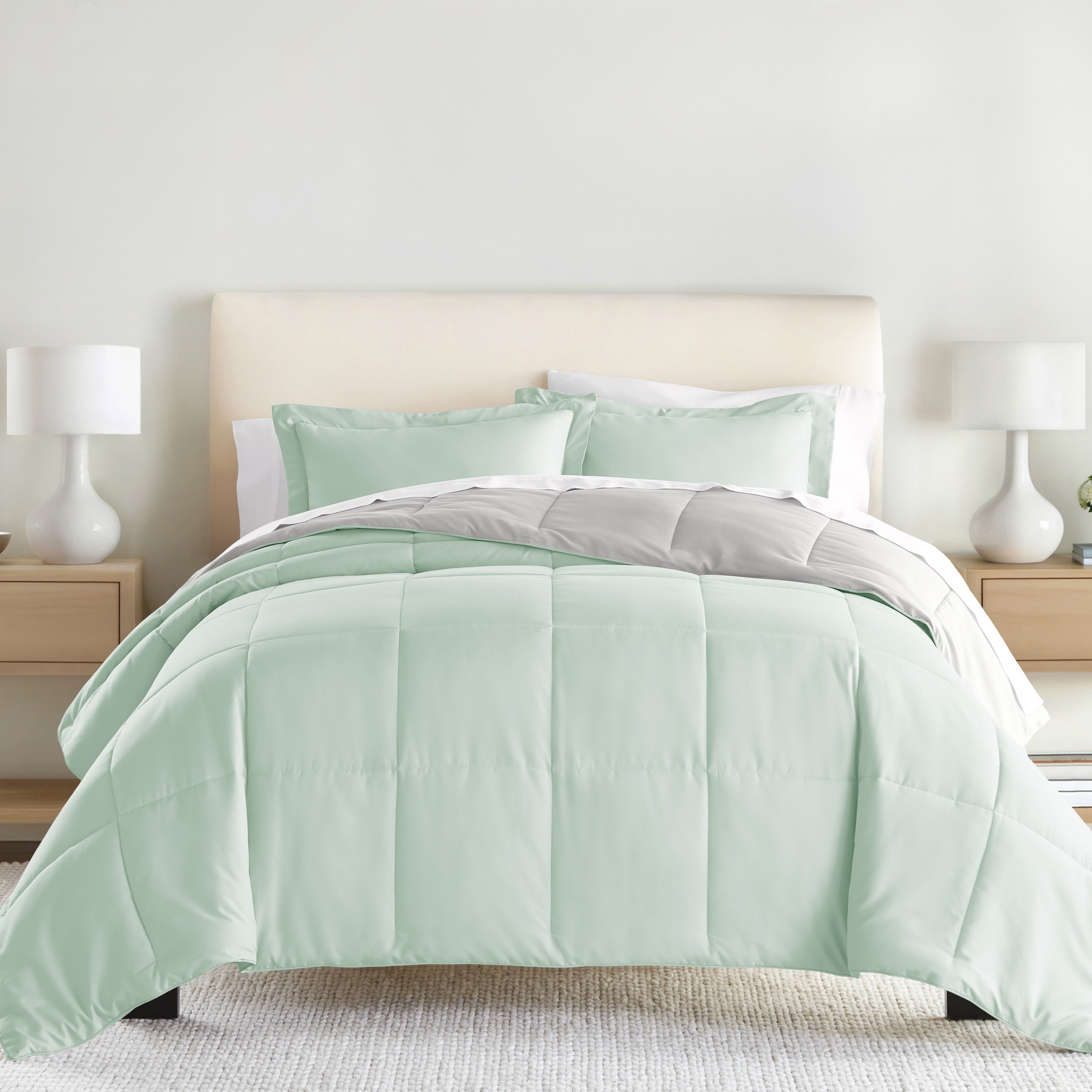 Lightweight All Season Reversible Down-Alternative Comforter Set