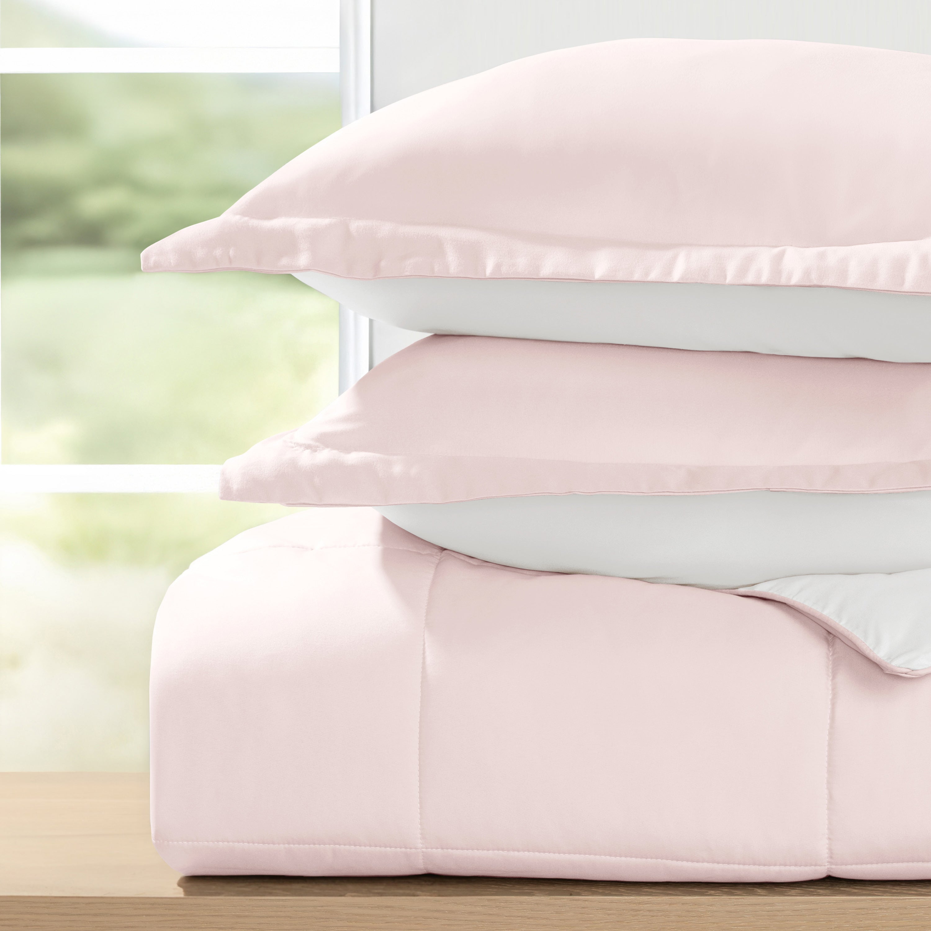 Lightweight All Season Reversible Down-Alternative Comforter Set