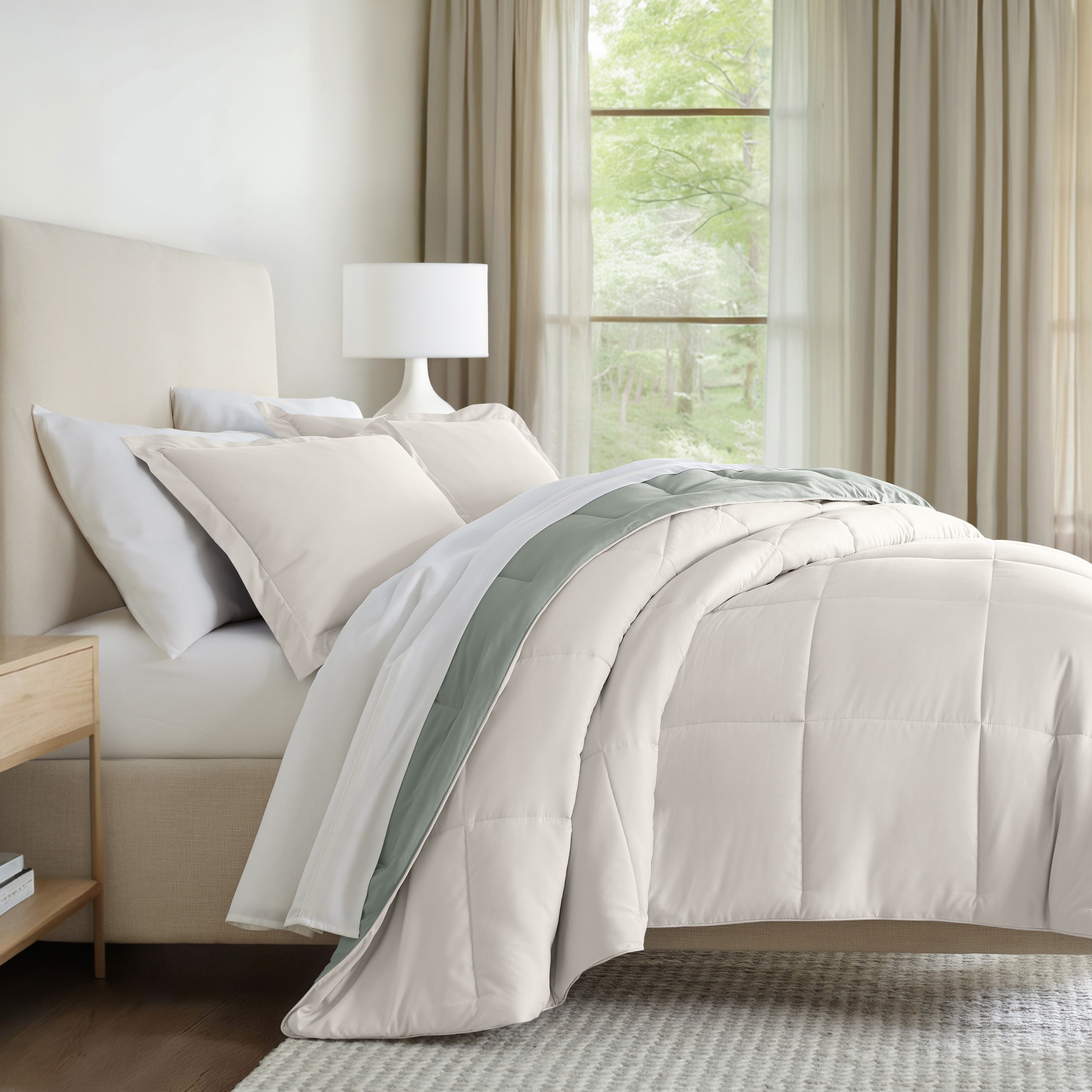 Lightweight All Season Reversible Down-Alternative Comforter Set