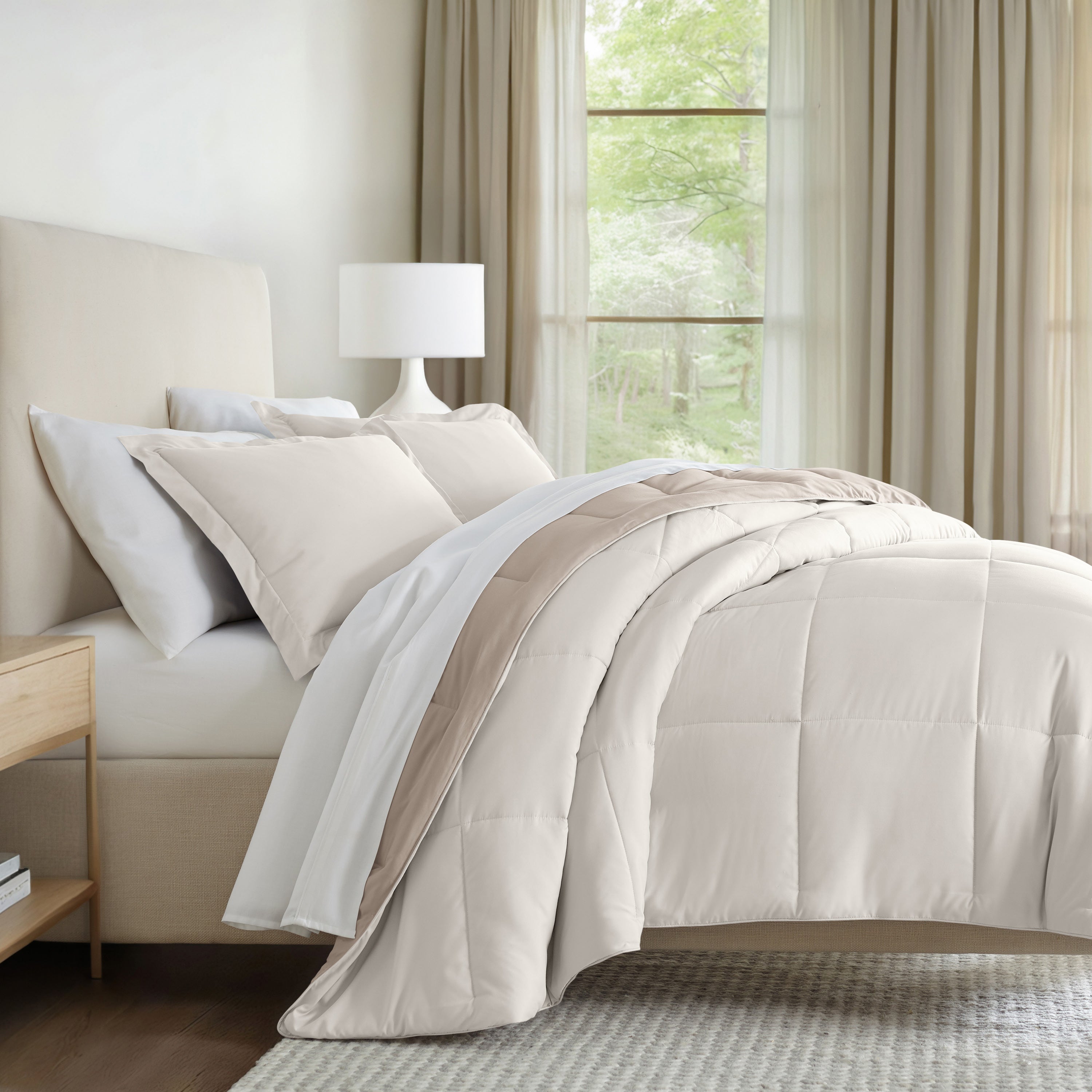 Lightweight All Season Reversible Down-Alternative Comforter Set