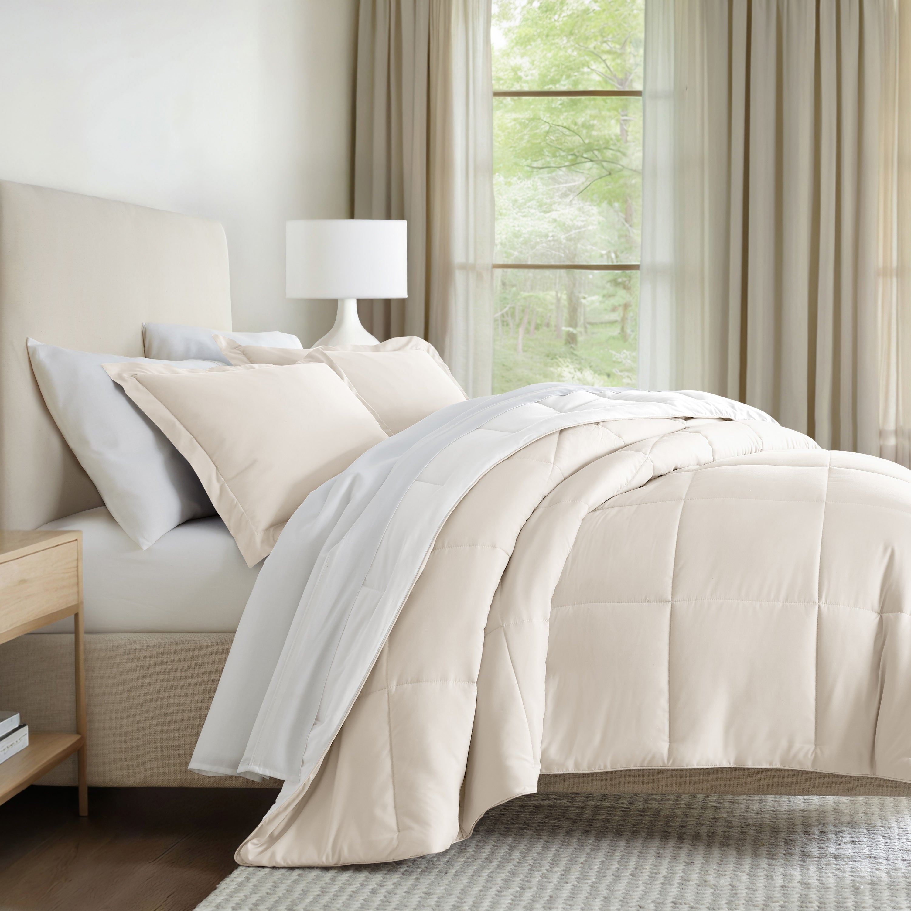 Lightweight All Season Reversible Down-Alternative Comforter Set