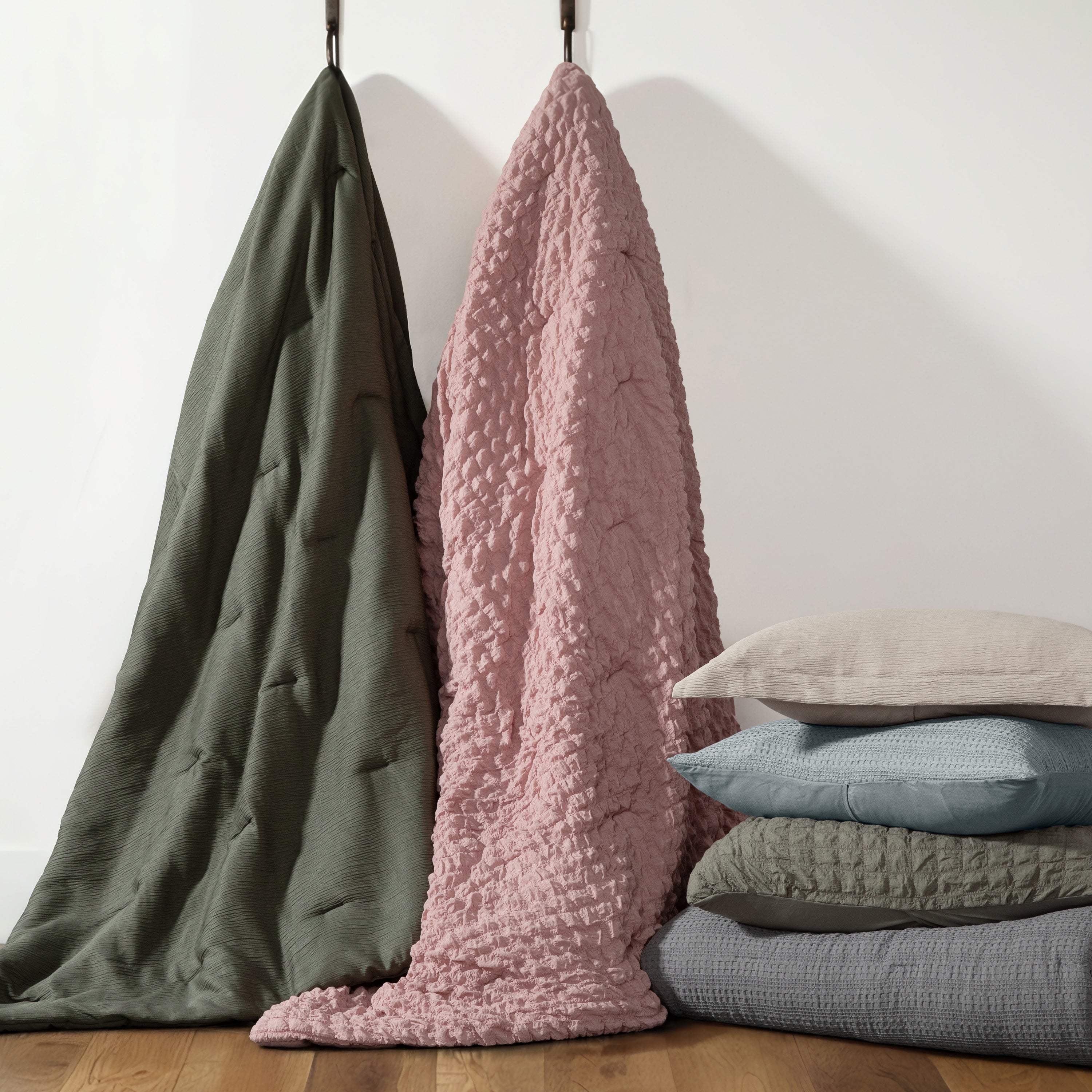 Cloud Weave Textured Down-Alternative Comforter Set