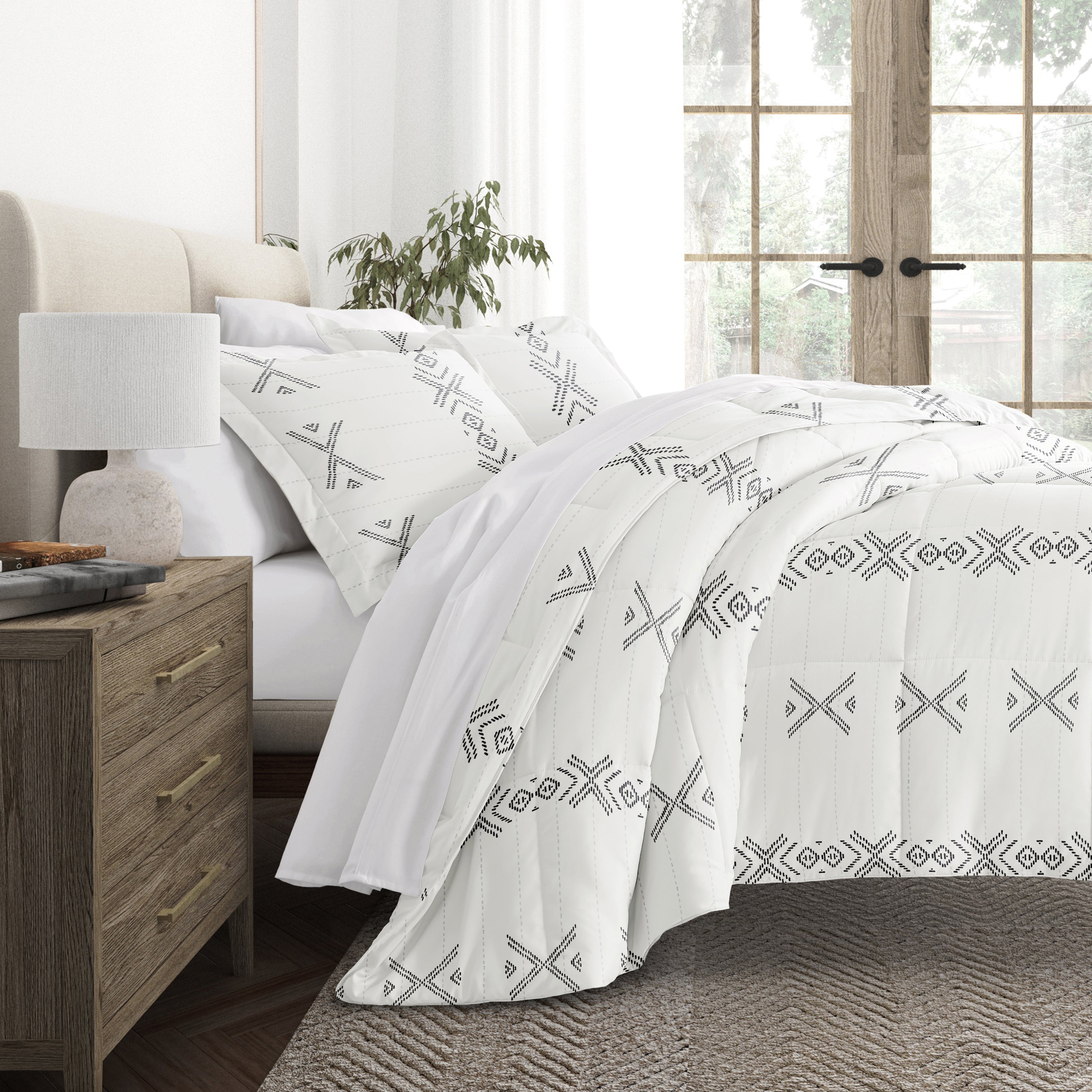 Urban Stitch Patterned Down-Alternative Comforter Set