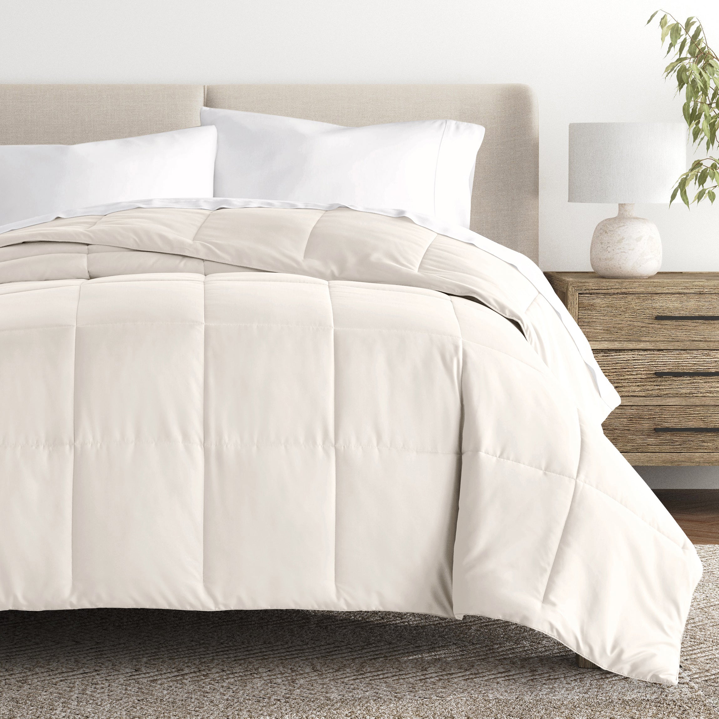 Lightweight All Season Down-Alternative Comforter
