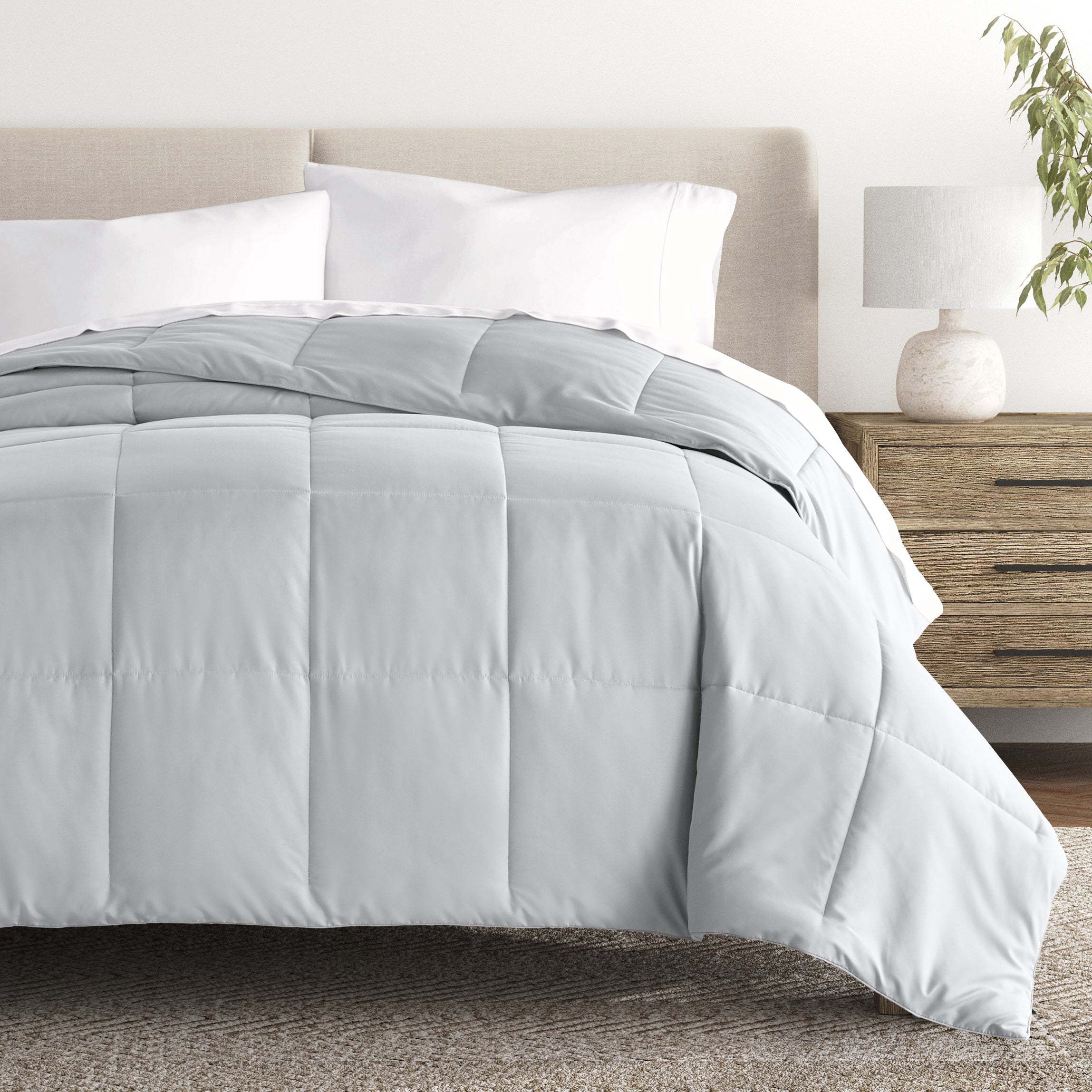Lightweight All Season Down-Alternative Comforter