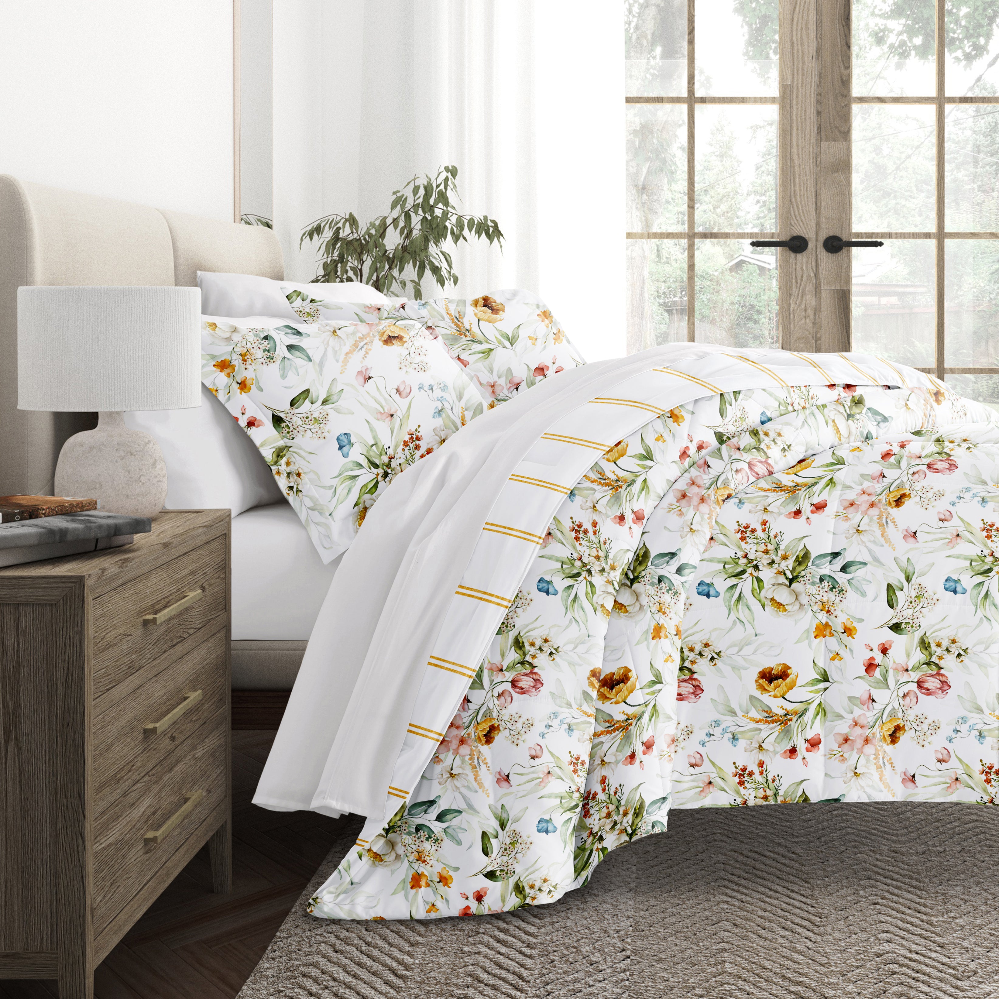 Chintz Floral Stripe Reversible Patterned Down-Alternative Comforter Set