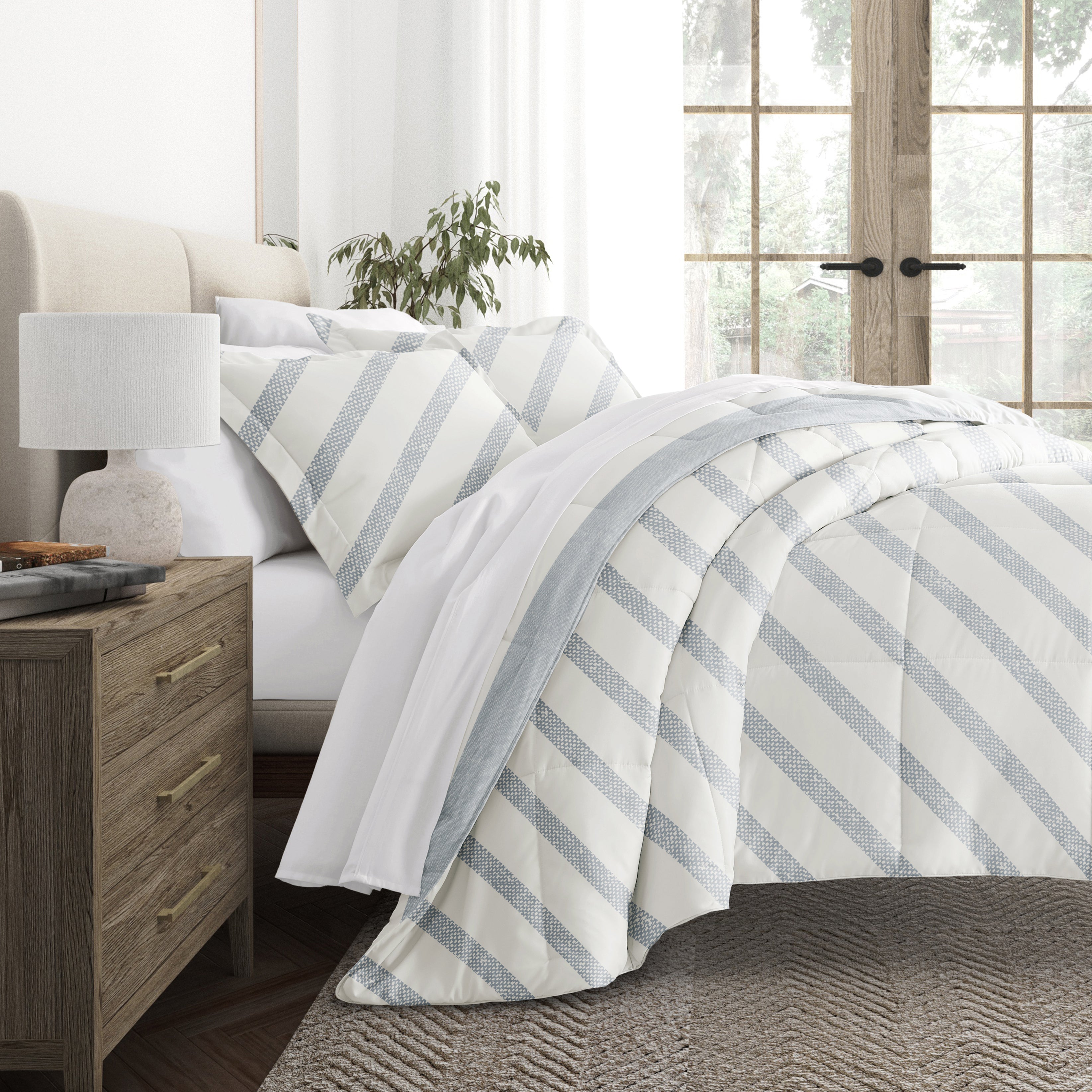 Distressed Stripe Patterned Down-Alternative Comforter Set