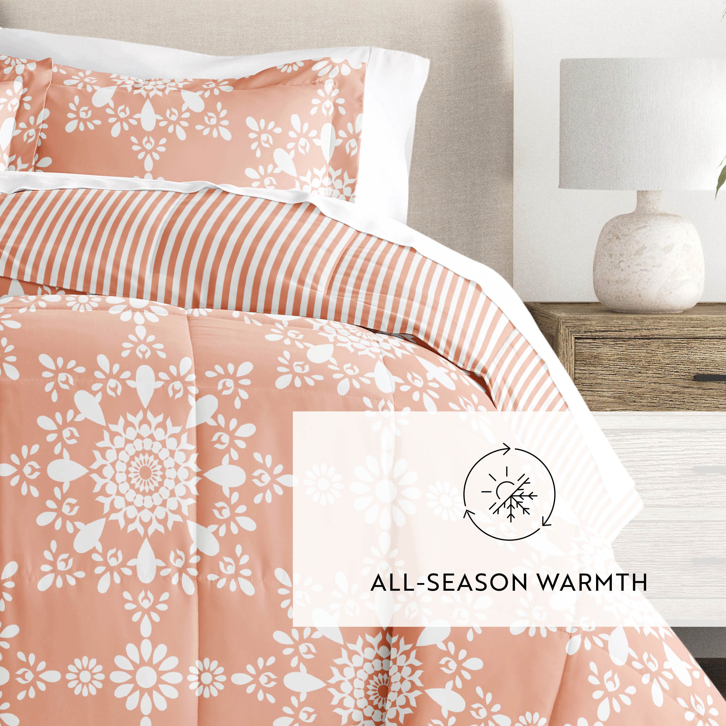 Daisy Medallion Reversible Patterned Down-Alternative Comforter Set