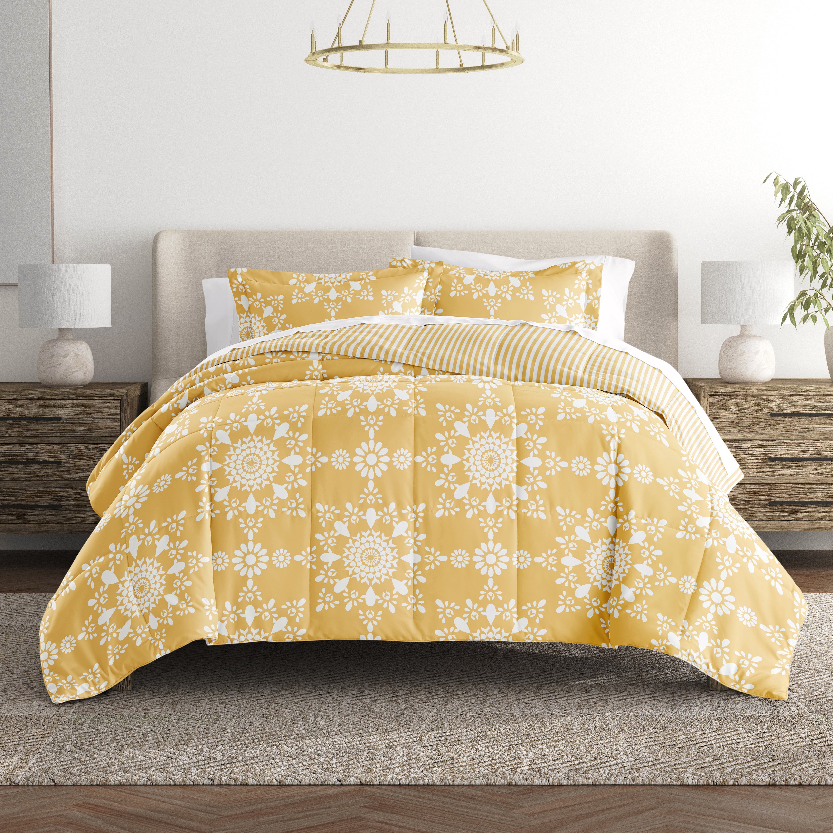 Daisy Medallion Reversible Patterned Down-Alternative Comforter Set