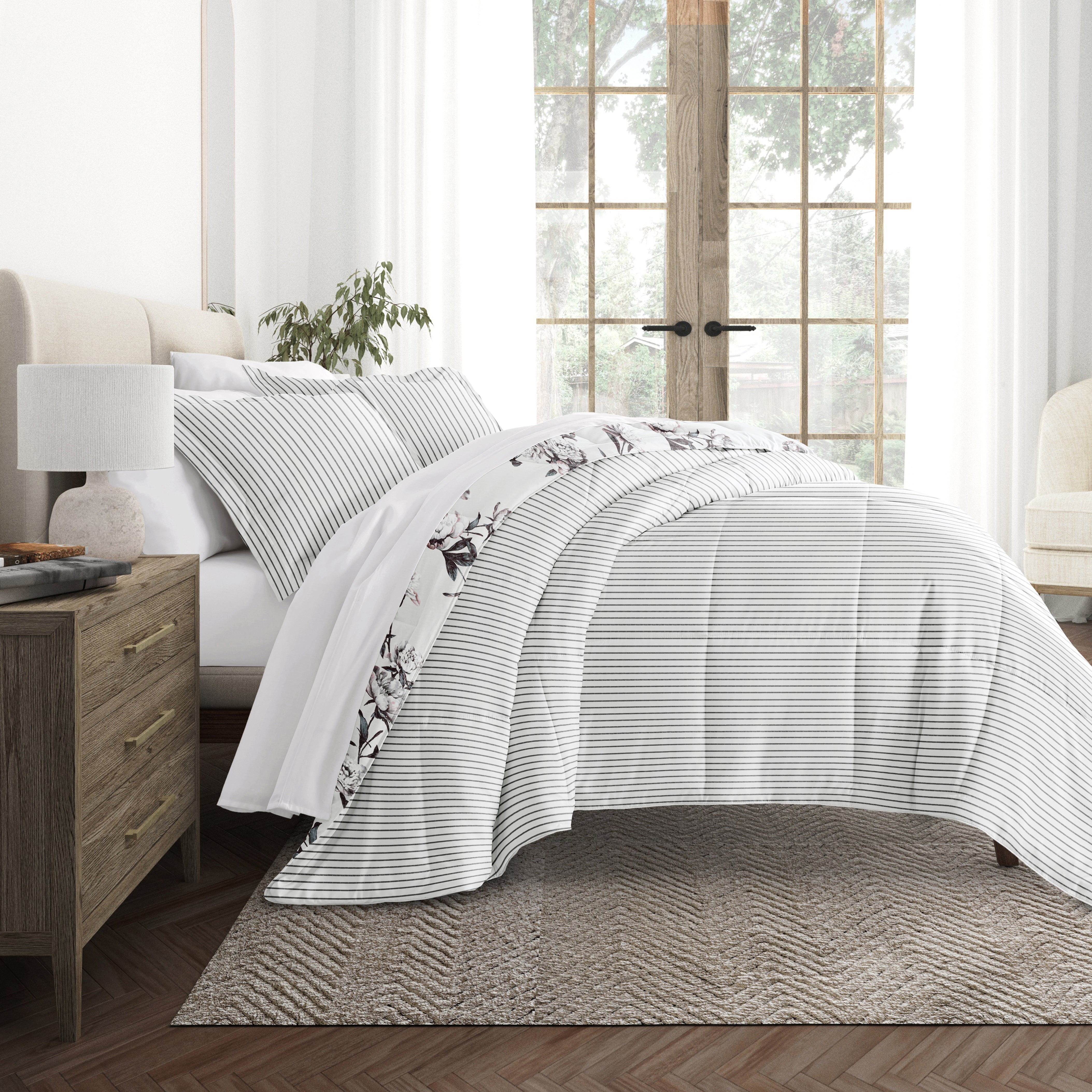 Vintage Magnolia Stripe Reversible Patterned Down-Alternative Comforter Set