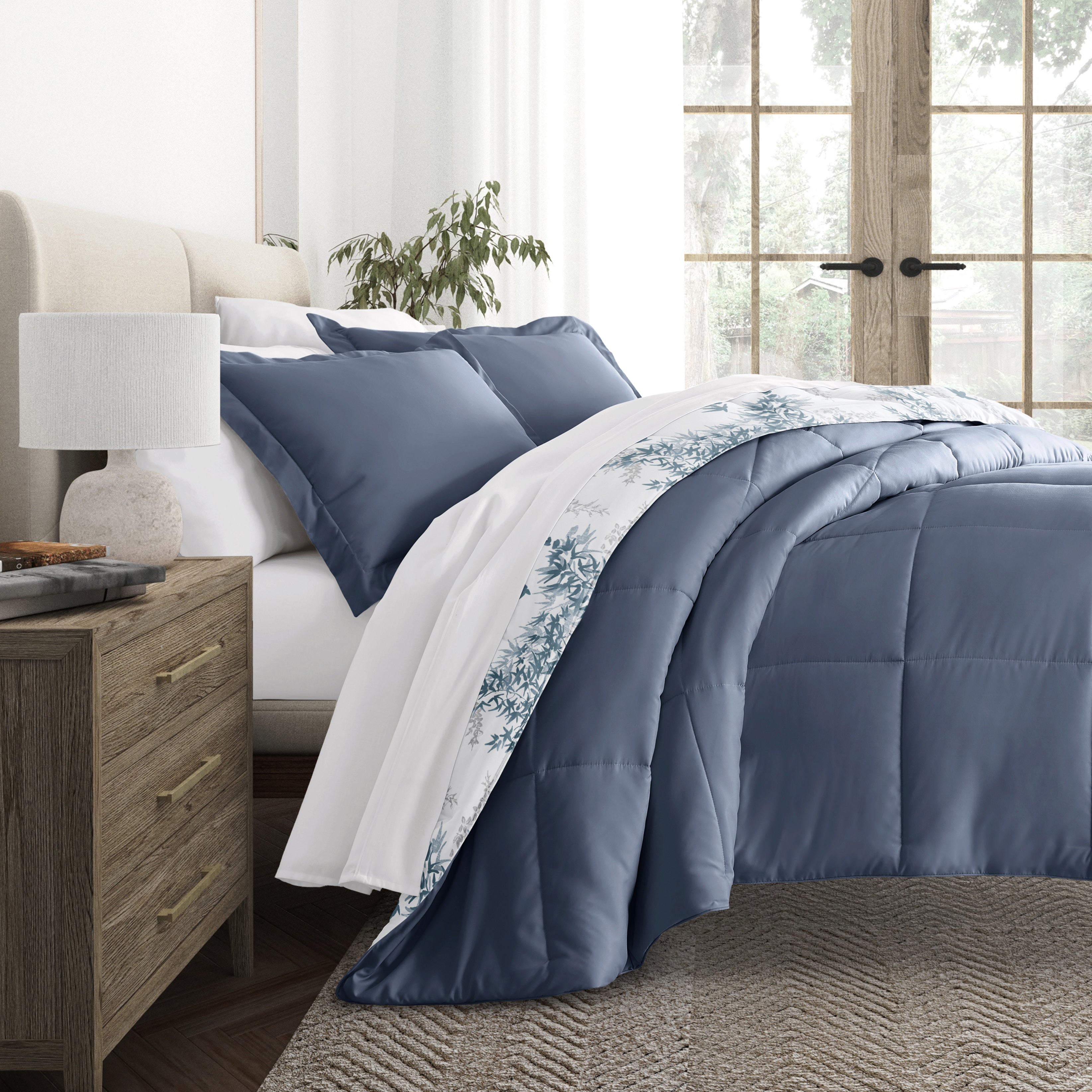 Bamboo Leaves Reversible Patterned Down-Alternative Comforter Set