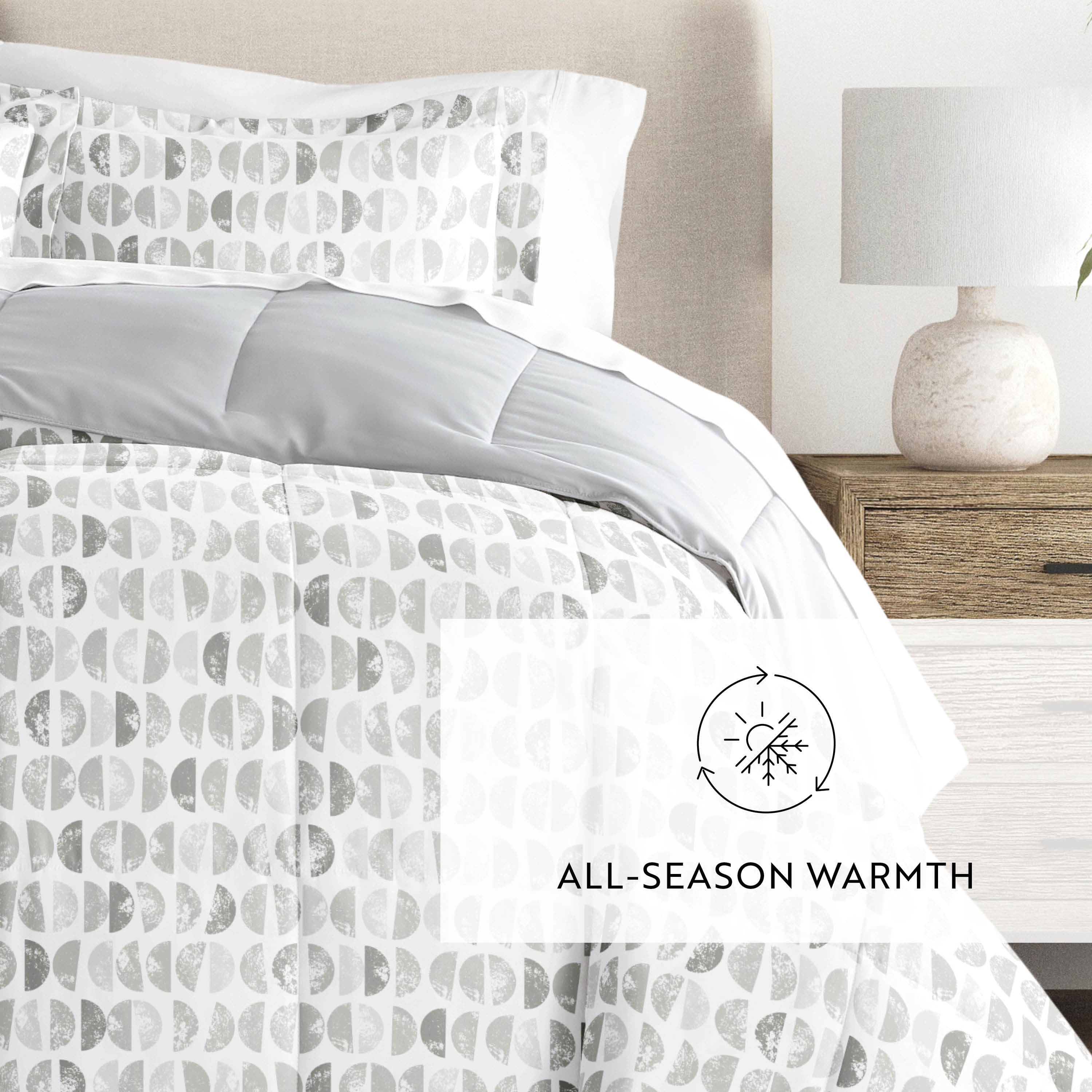 Moonlight Stars Reversible Patterned Down-Alternative Comforter Set