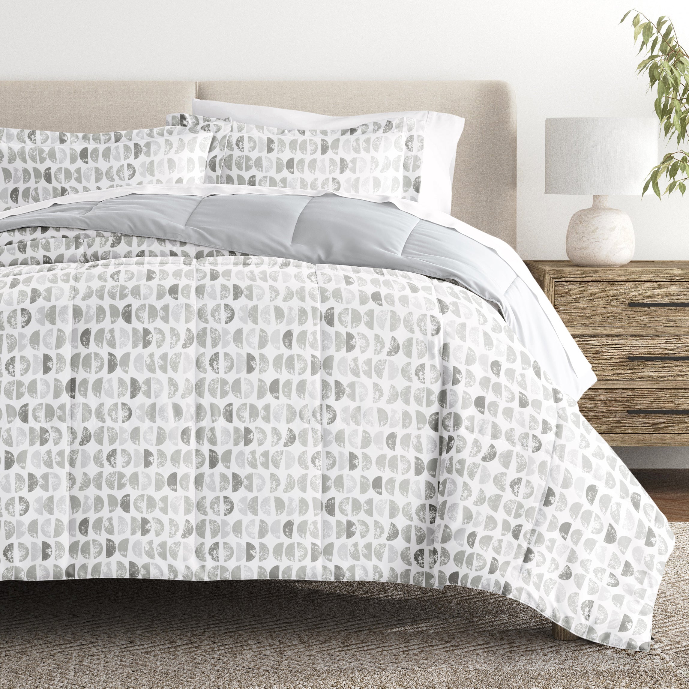 Moonlight Stars Reversible Patterned Down-Alternative Comforter Set