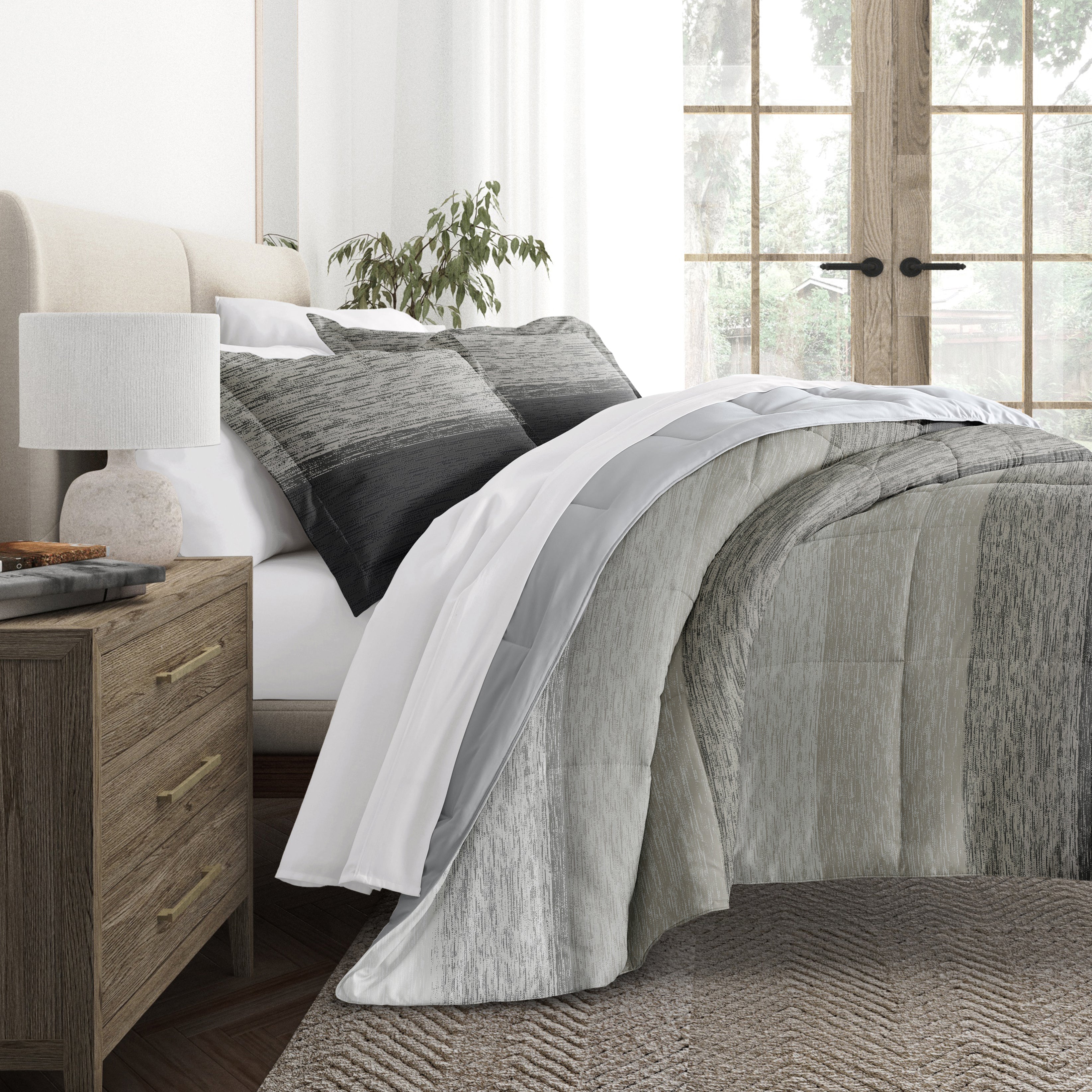 Ombre Reversible Patterned Down-Alternative Comforter Set