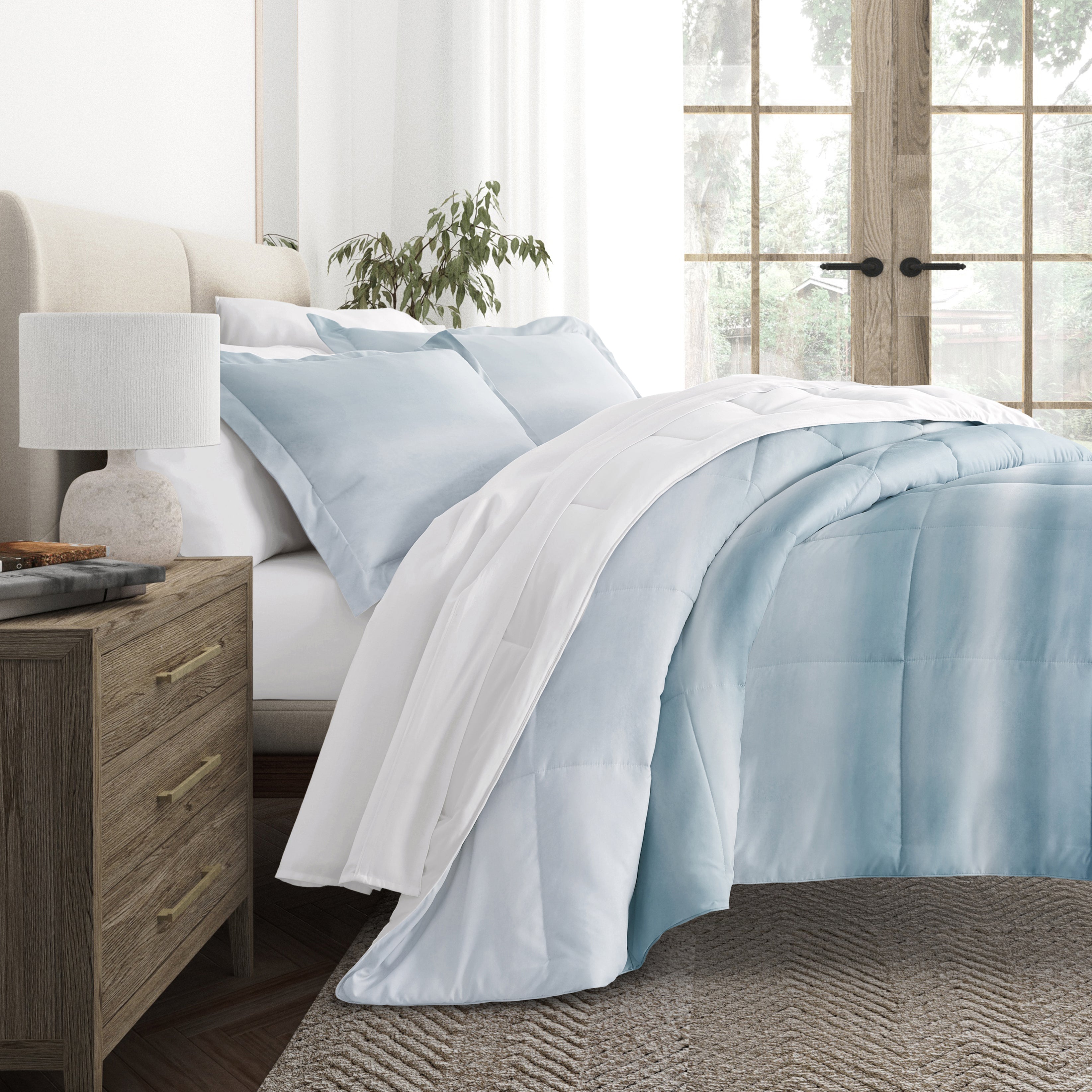 Ocean Waves Reversible Patterned Down-Alternative Comforter Set