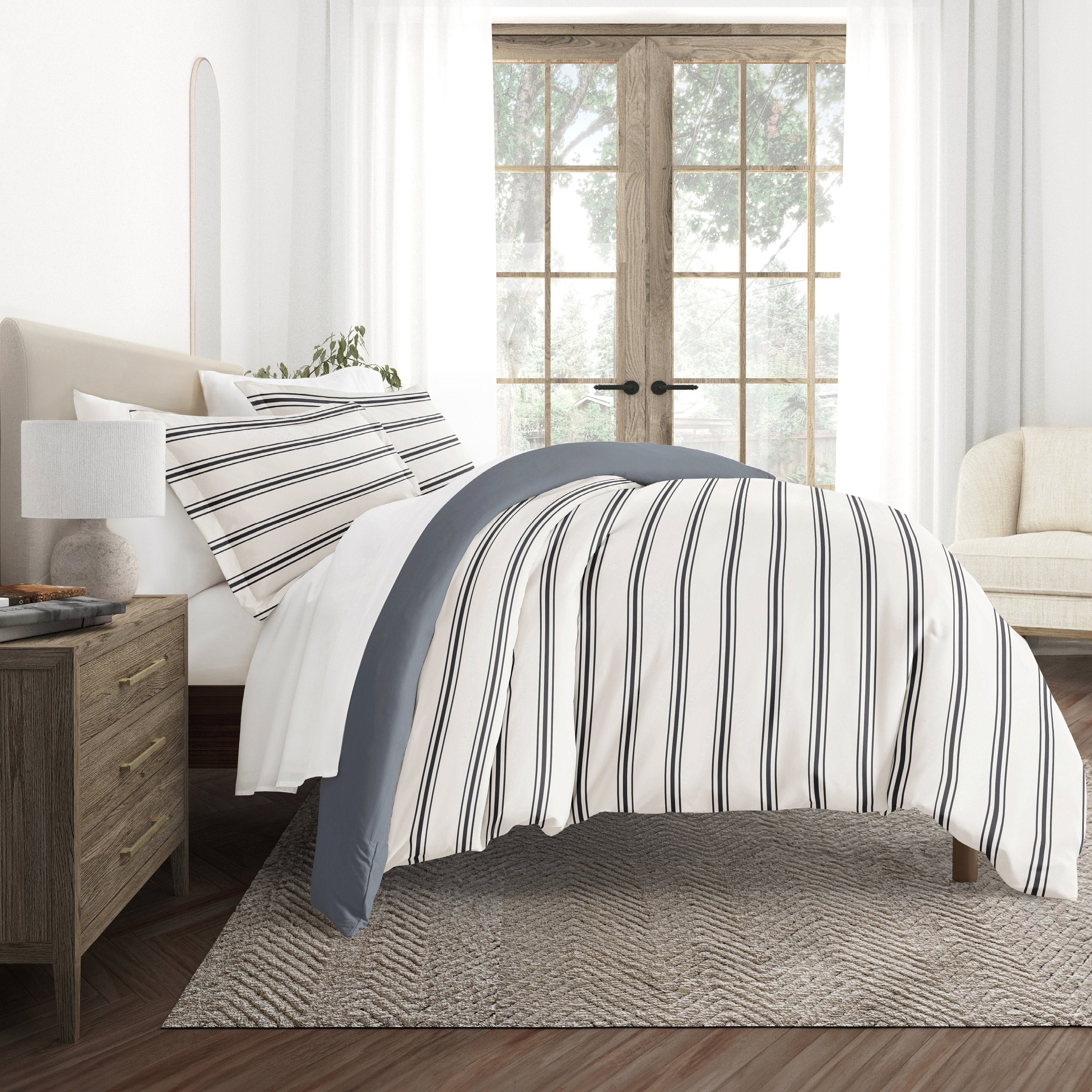 Desert Stripe Patterned Reversible Duvet Cover Set