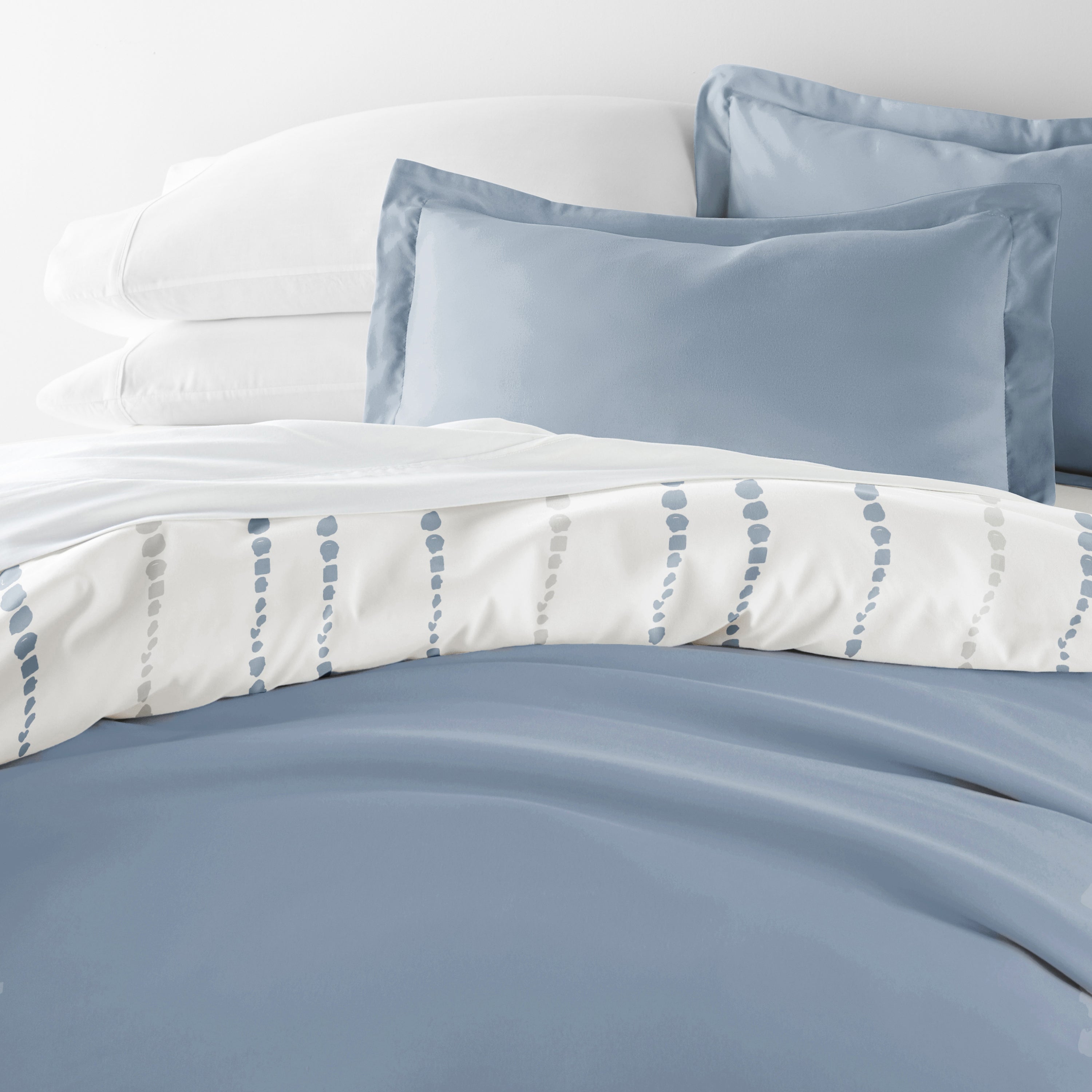 Urban Vibe Patterned Reversible Duvet Cover Set